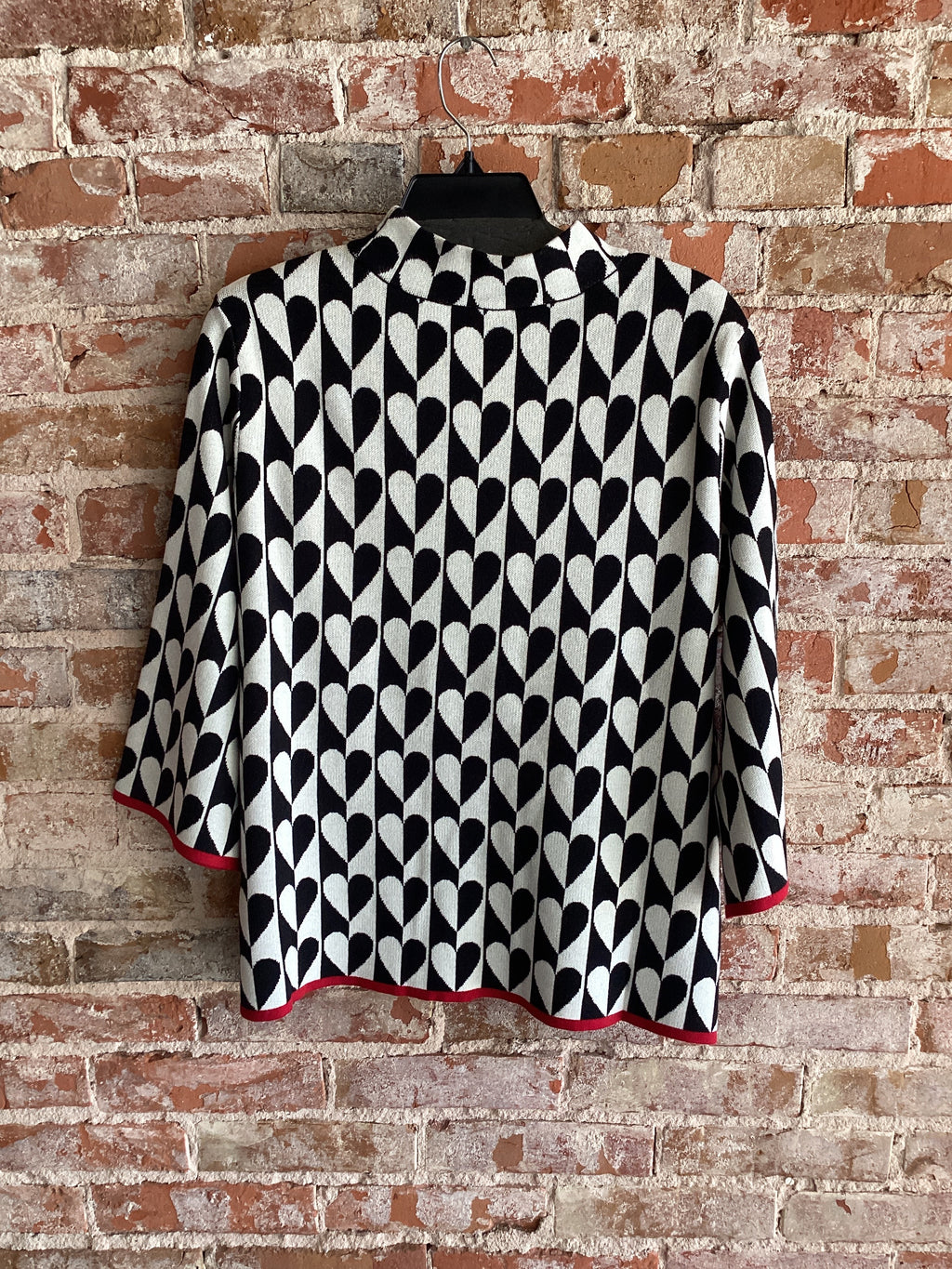 A La Carte 3/4 sleeve Pull On Top