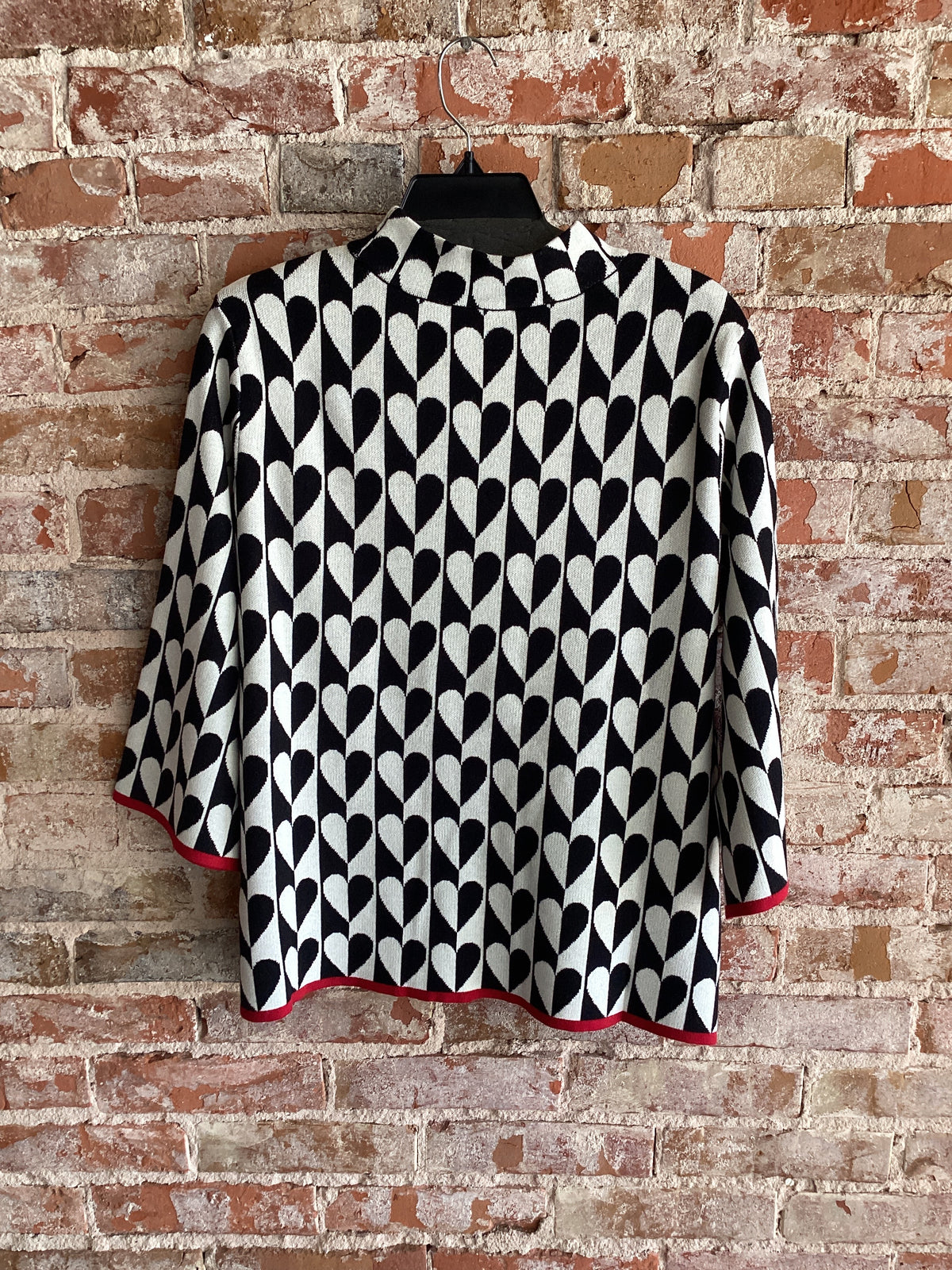 A La Carte 3/4 sleeve Pull On Top