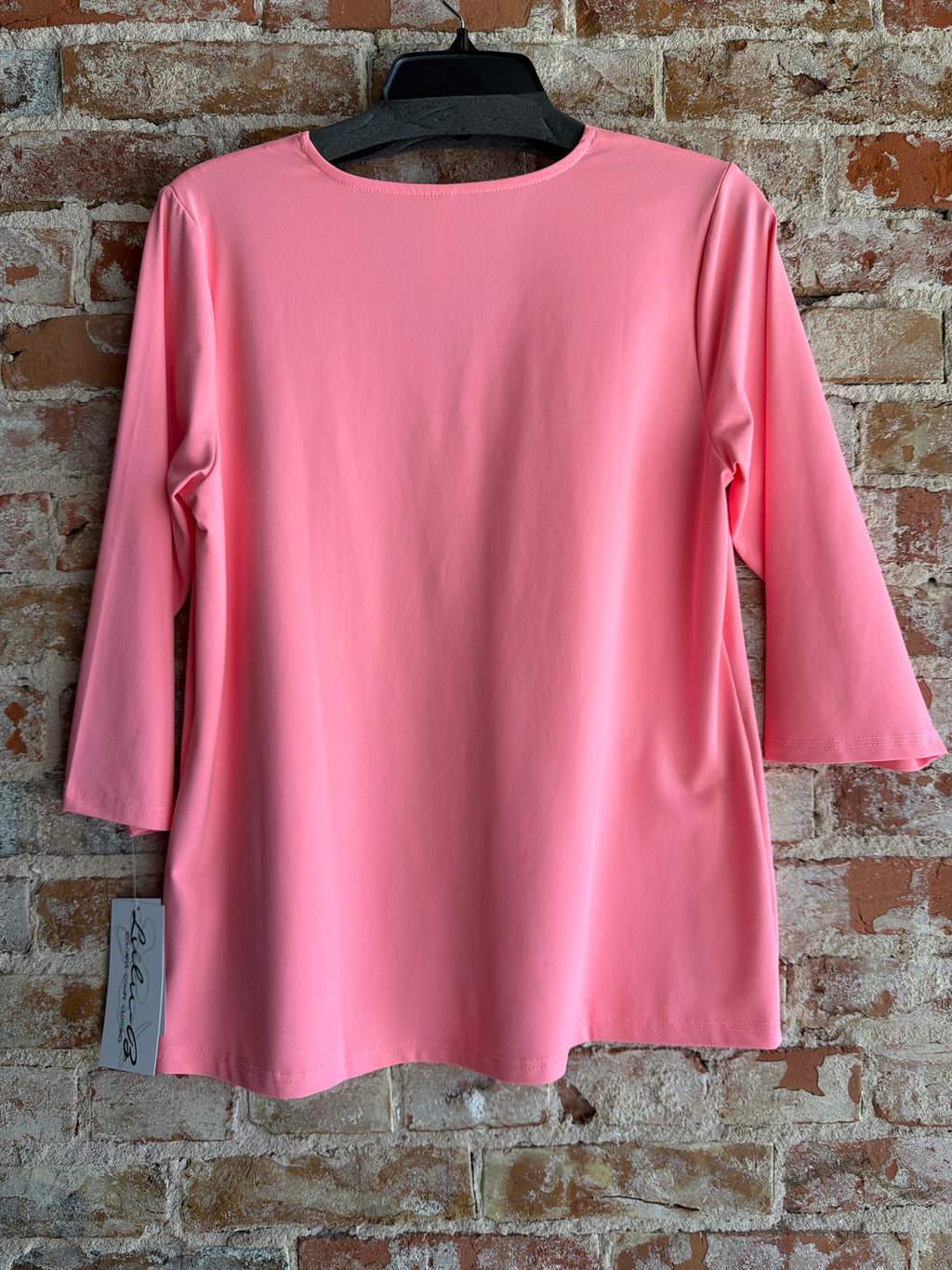 Lulu-B V-Neck Top