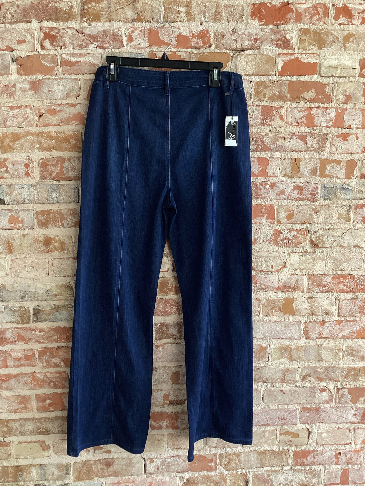 Ethyl Zipper Legs Basic Pant