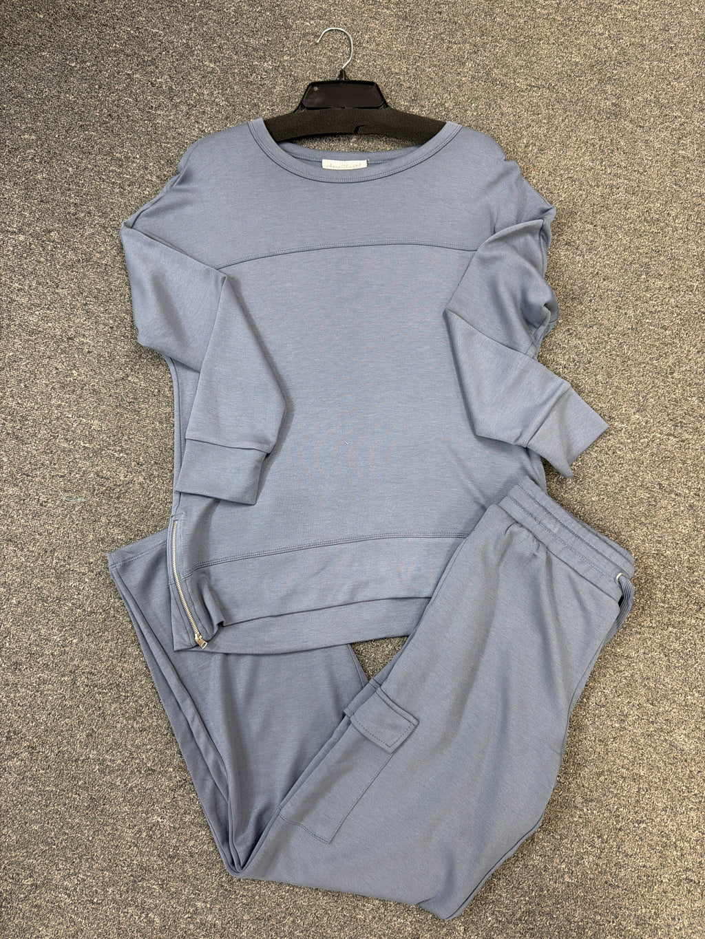 Keren Hart Zip Pullover