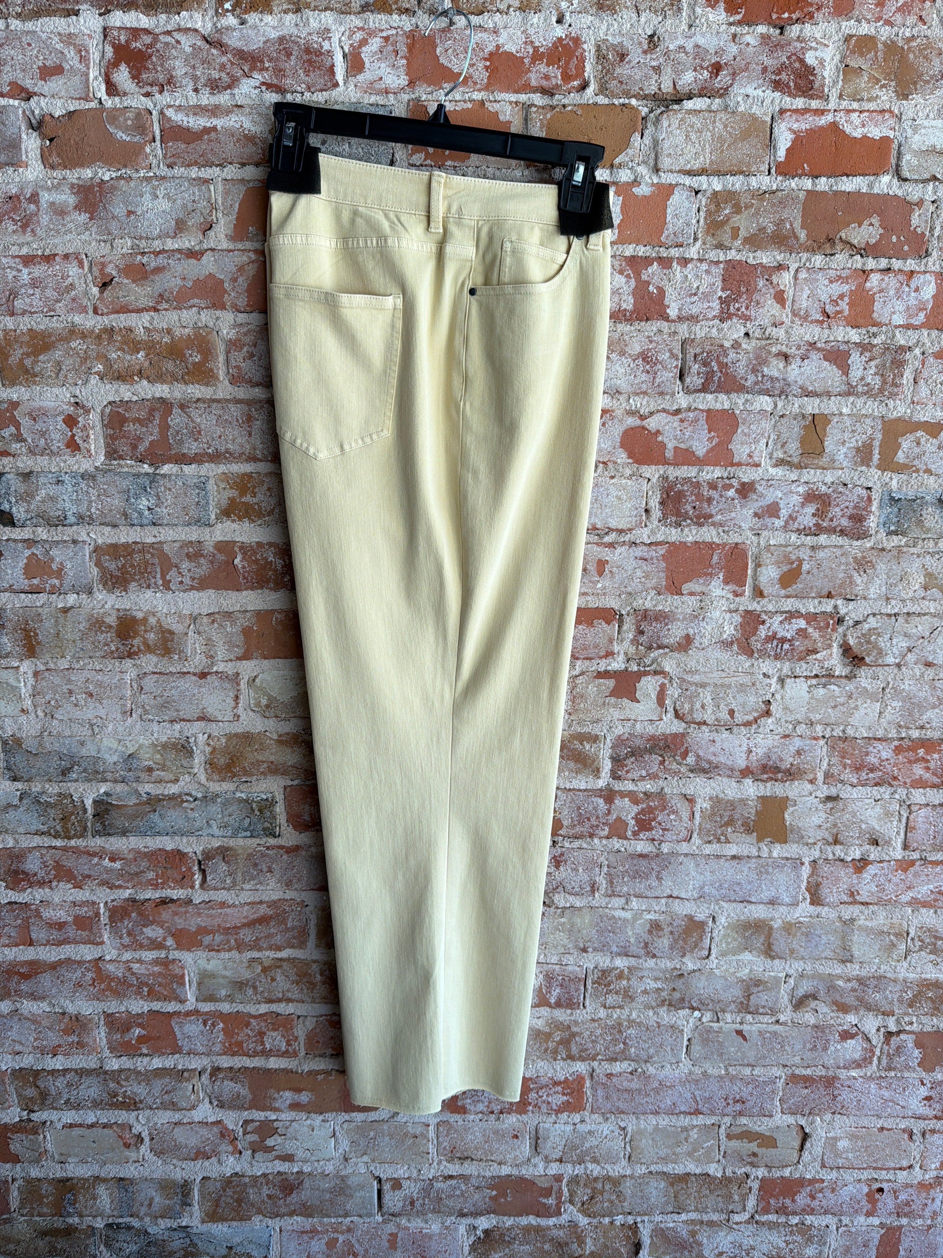 Tru Luxe Kick Crop Pant