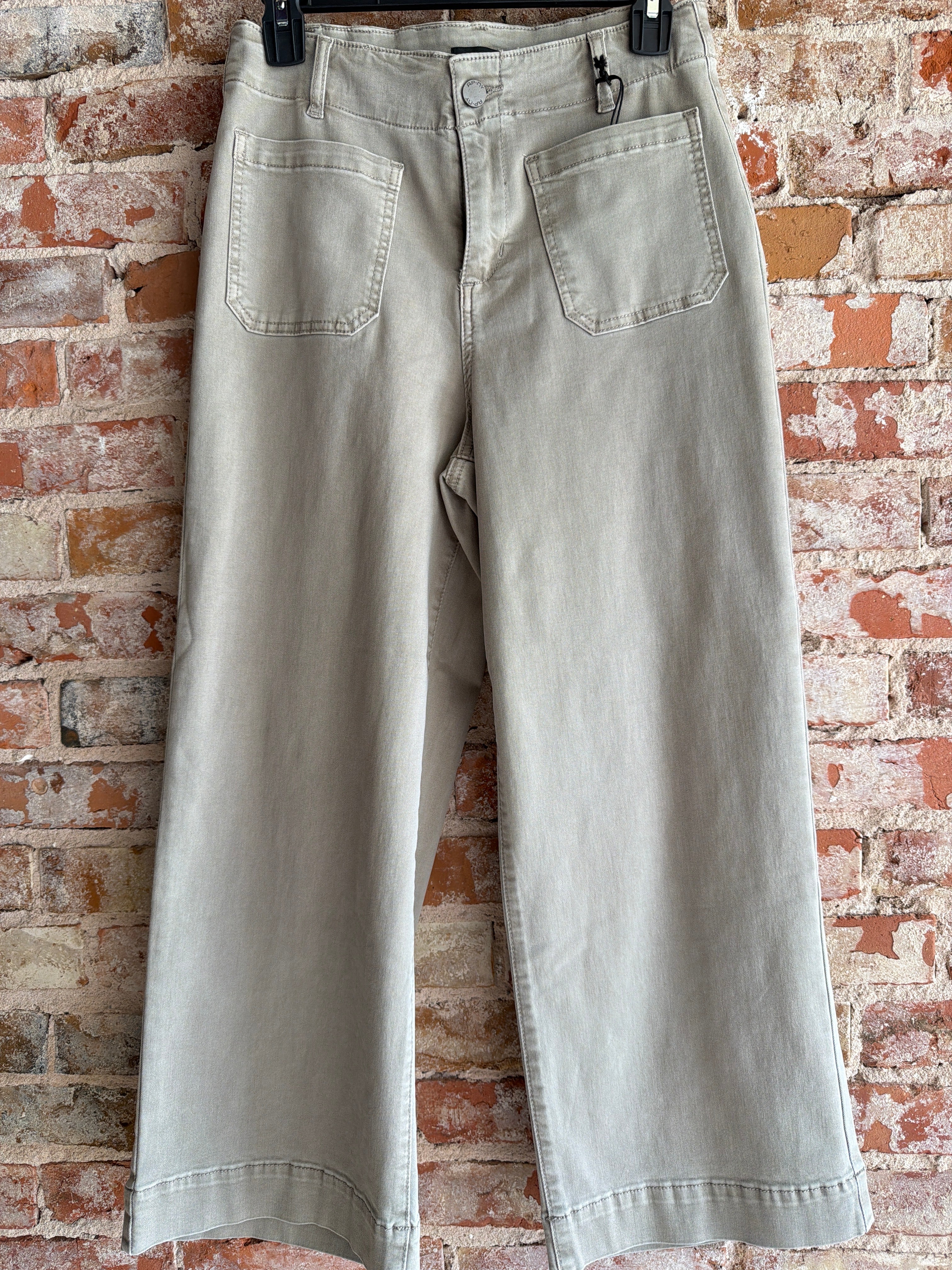 APNY Jean