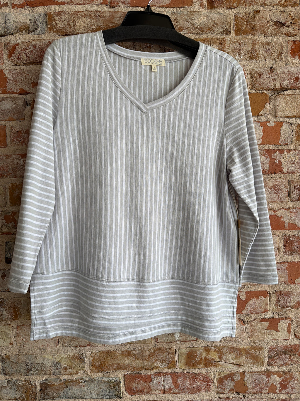 Habitat Easy V Tee