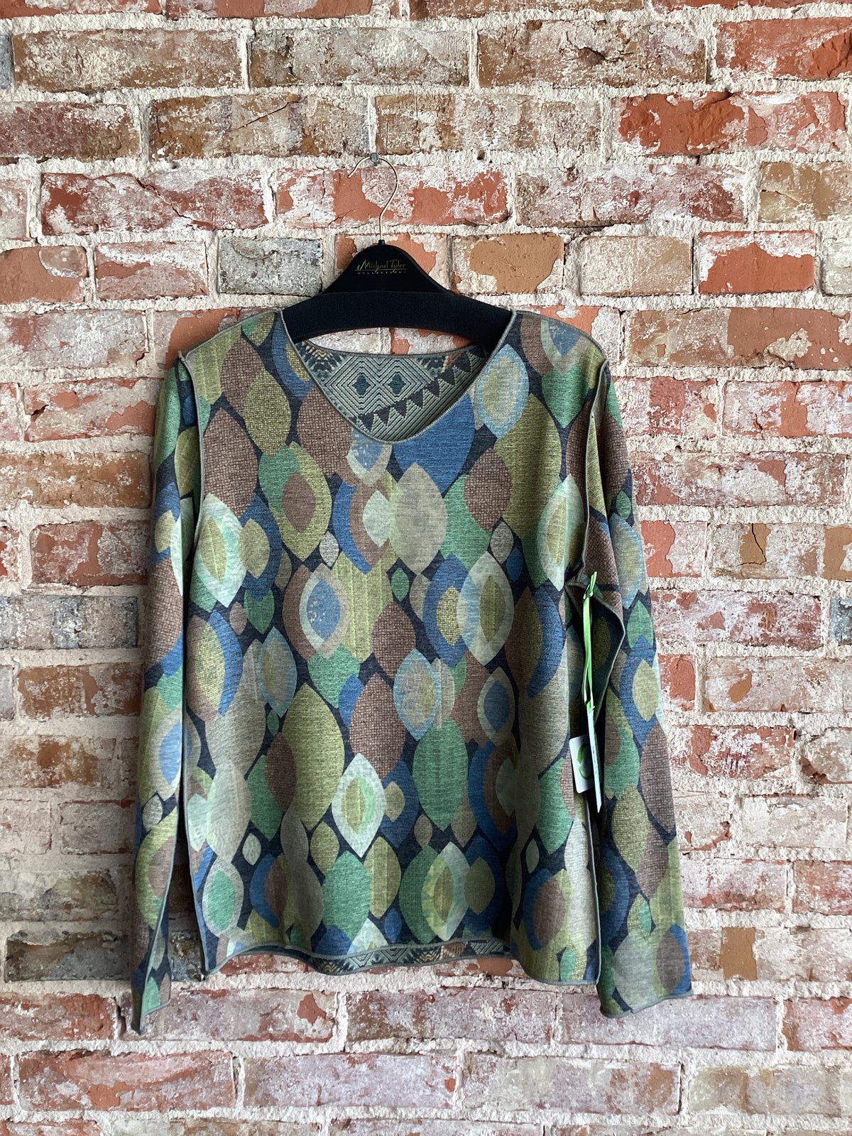 Trisha Tyler Leaf Print Reversible V-Neck