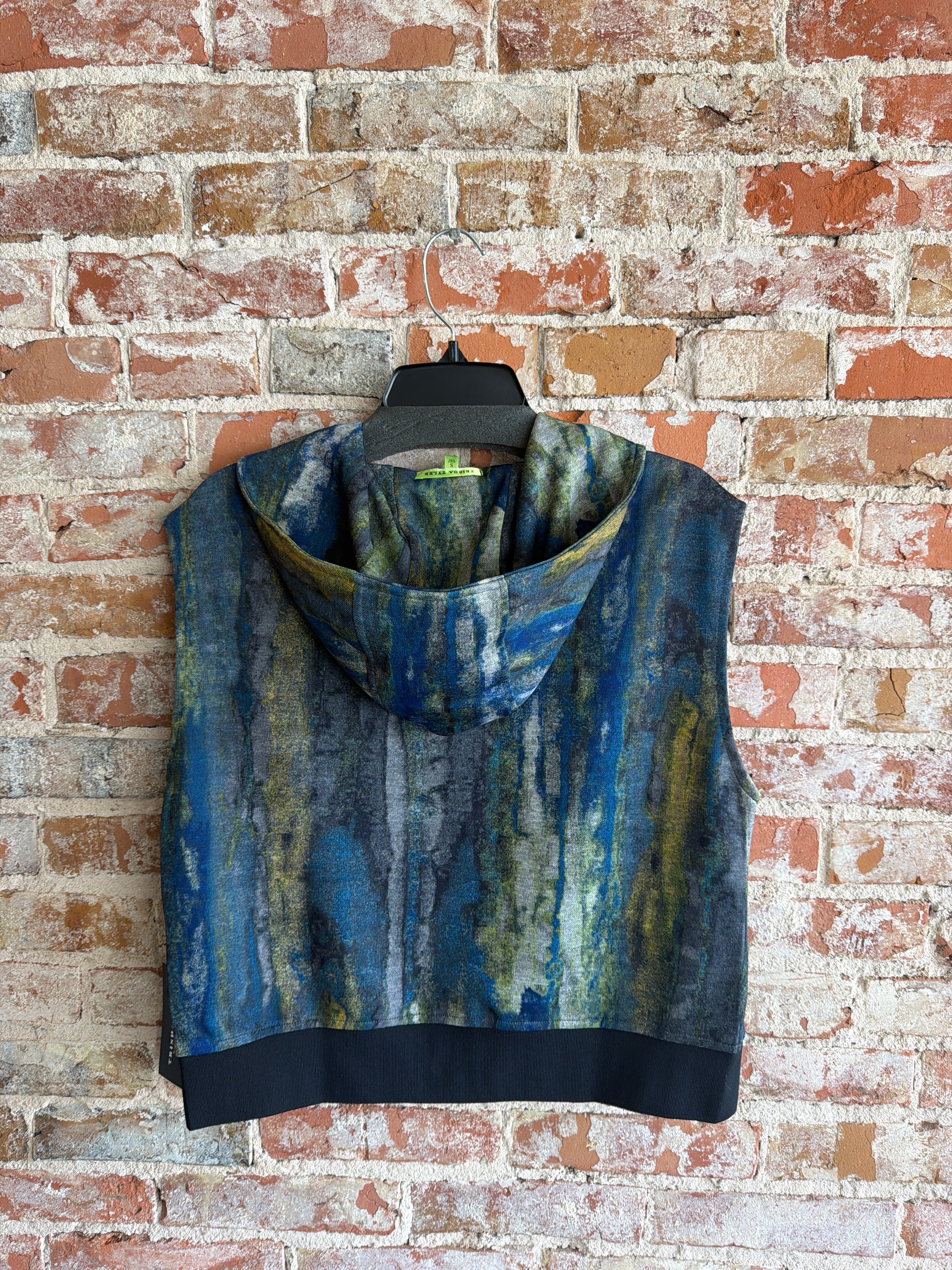 Trisha Tyler Short VIP Vest with Hood