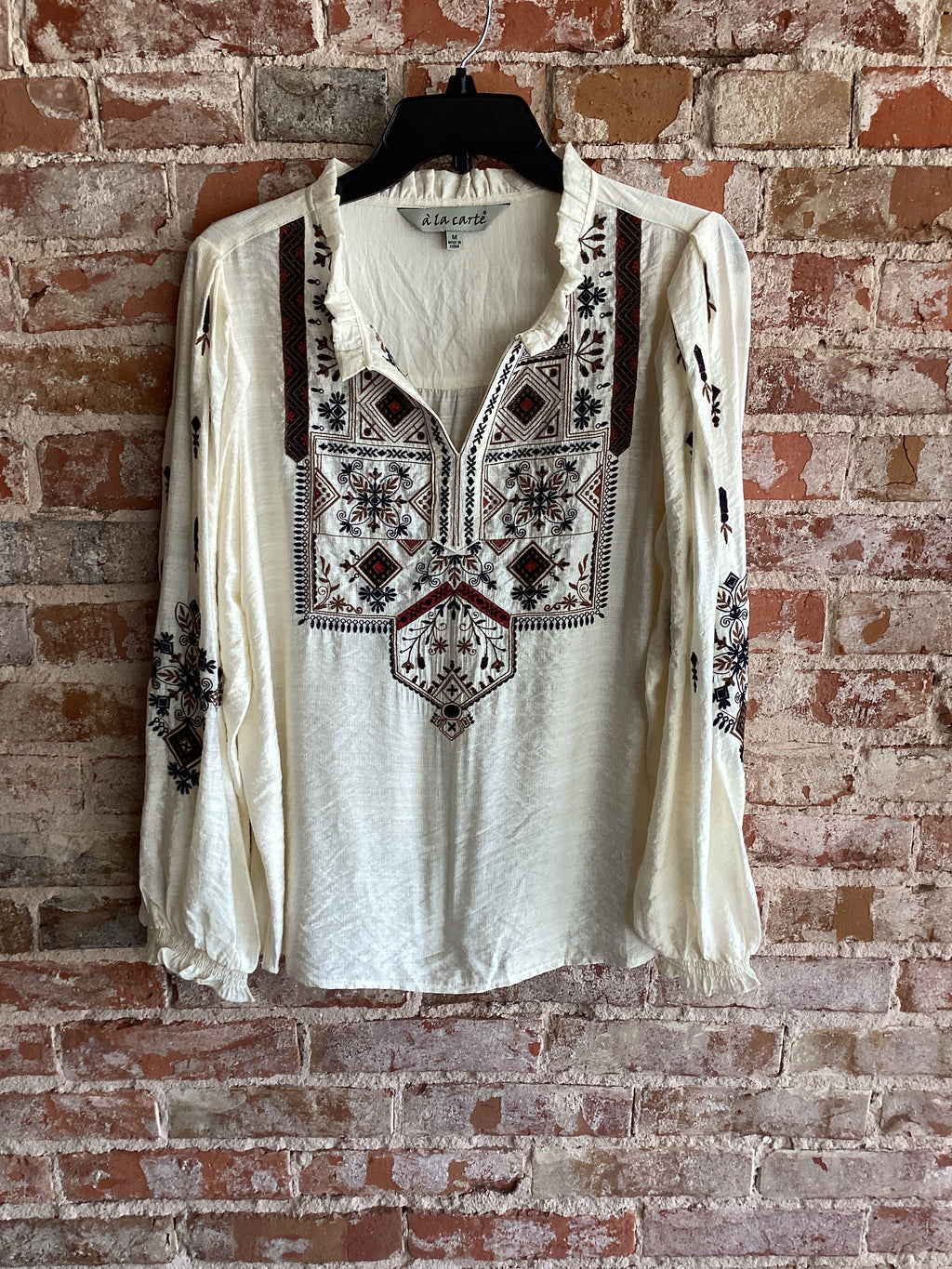 A La Carte Ruffle Embroidered Popover