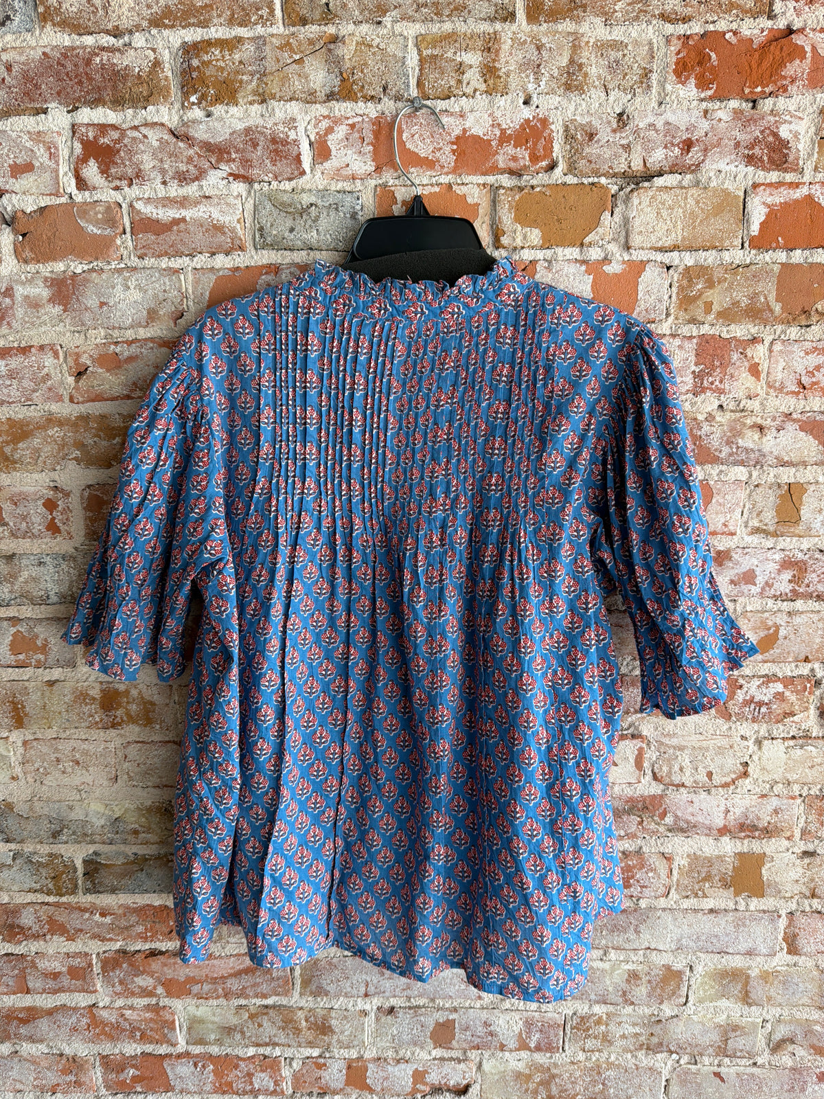 Ivy Jane Block Floral Tuck Blouse