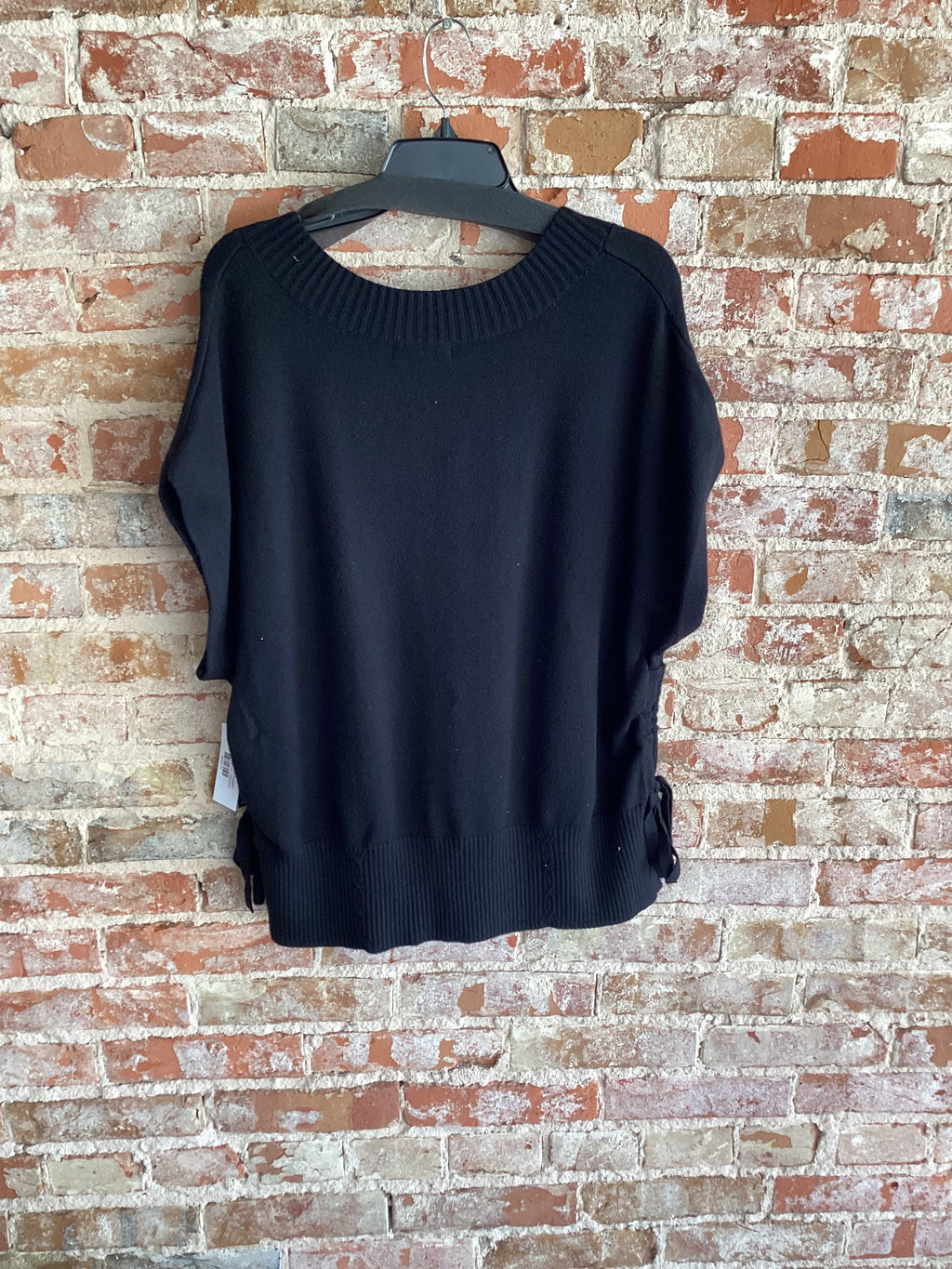Liverpool VNeck Popover