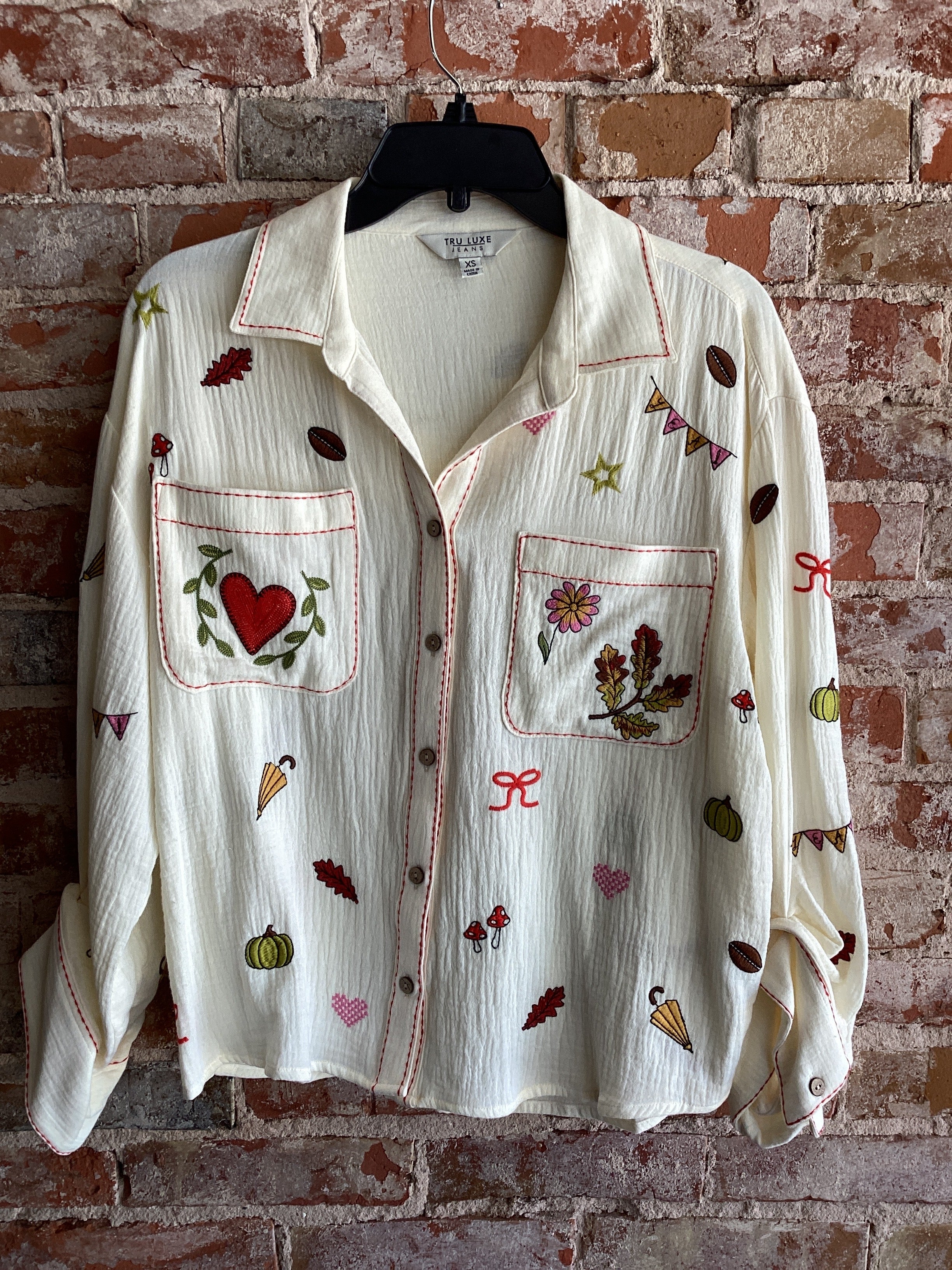 Tru Luxe Embroidered Button Up Shirt
