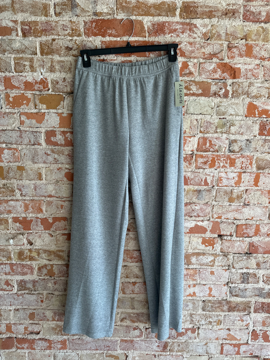 À La Carte Pants