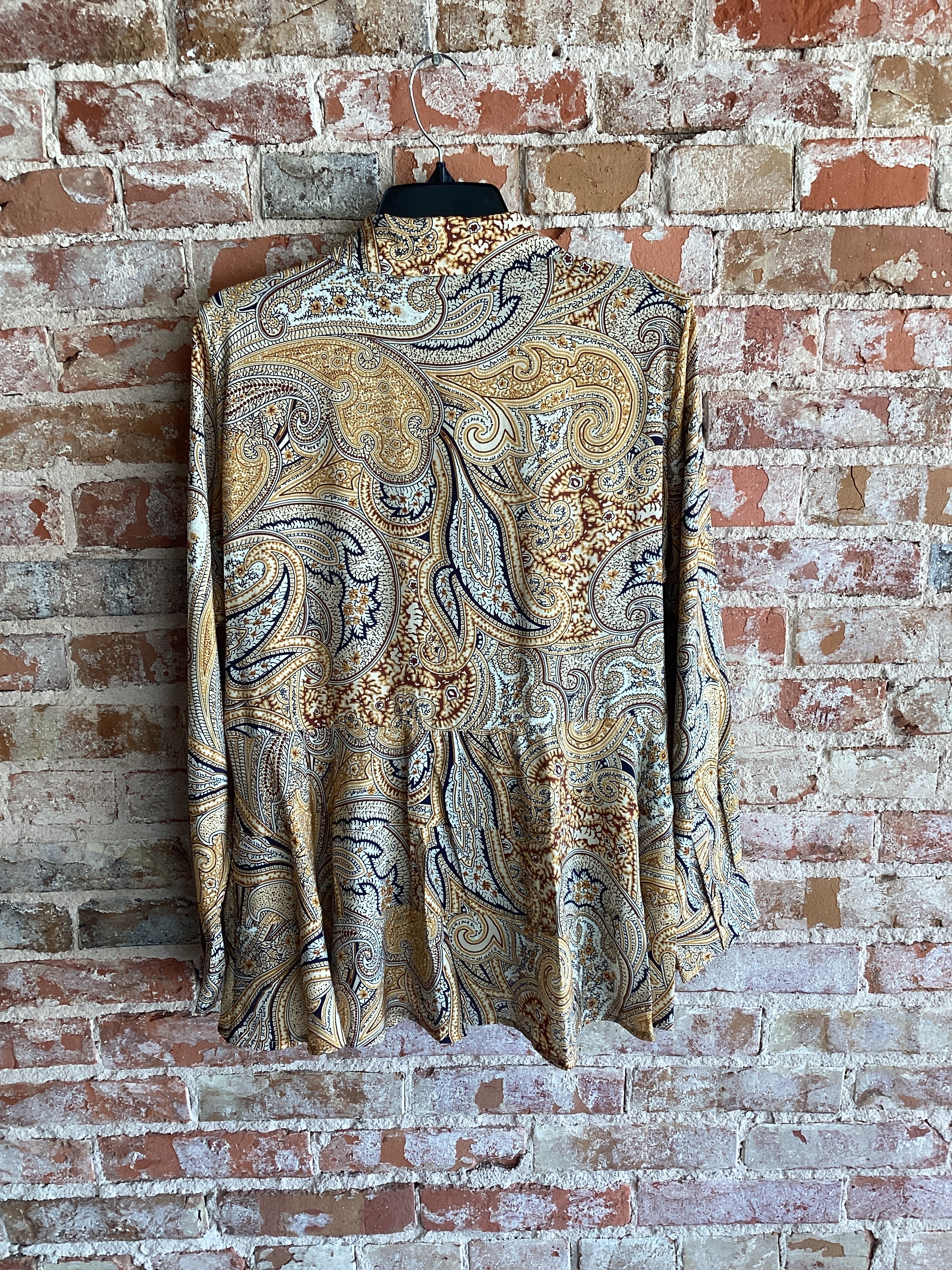 A La Carte Paisley Tiered Button Up