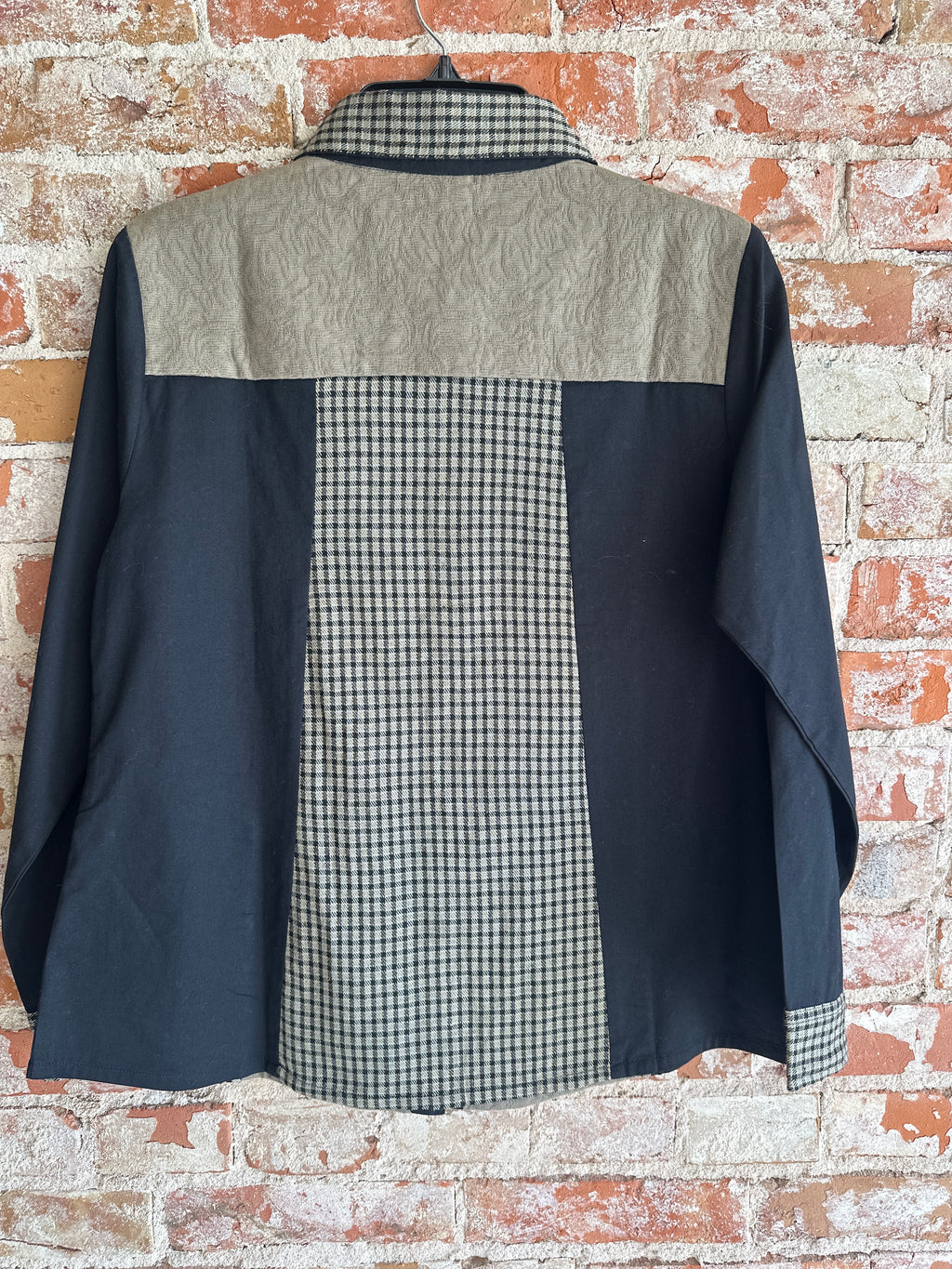 Parsley & Sage blouse