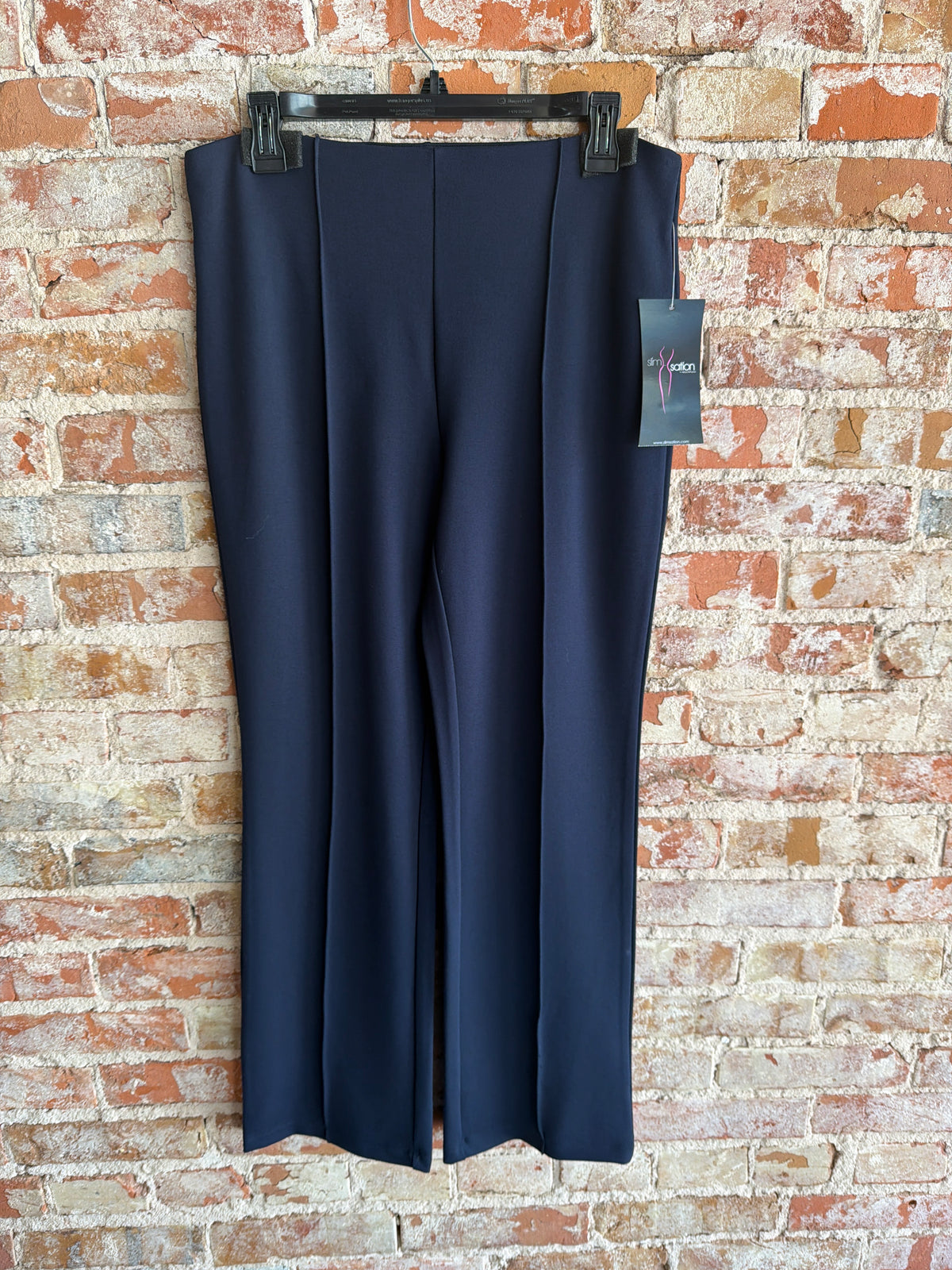 Slim-Sation Pintuck Flare Ankle Pant
