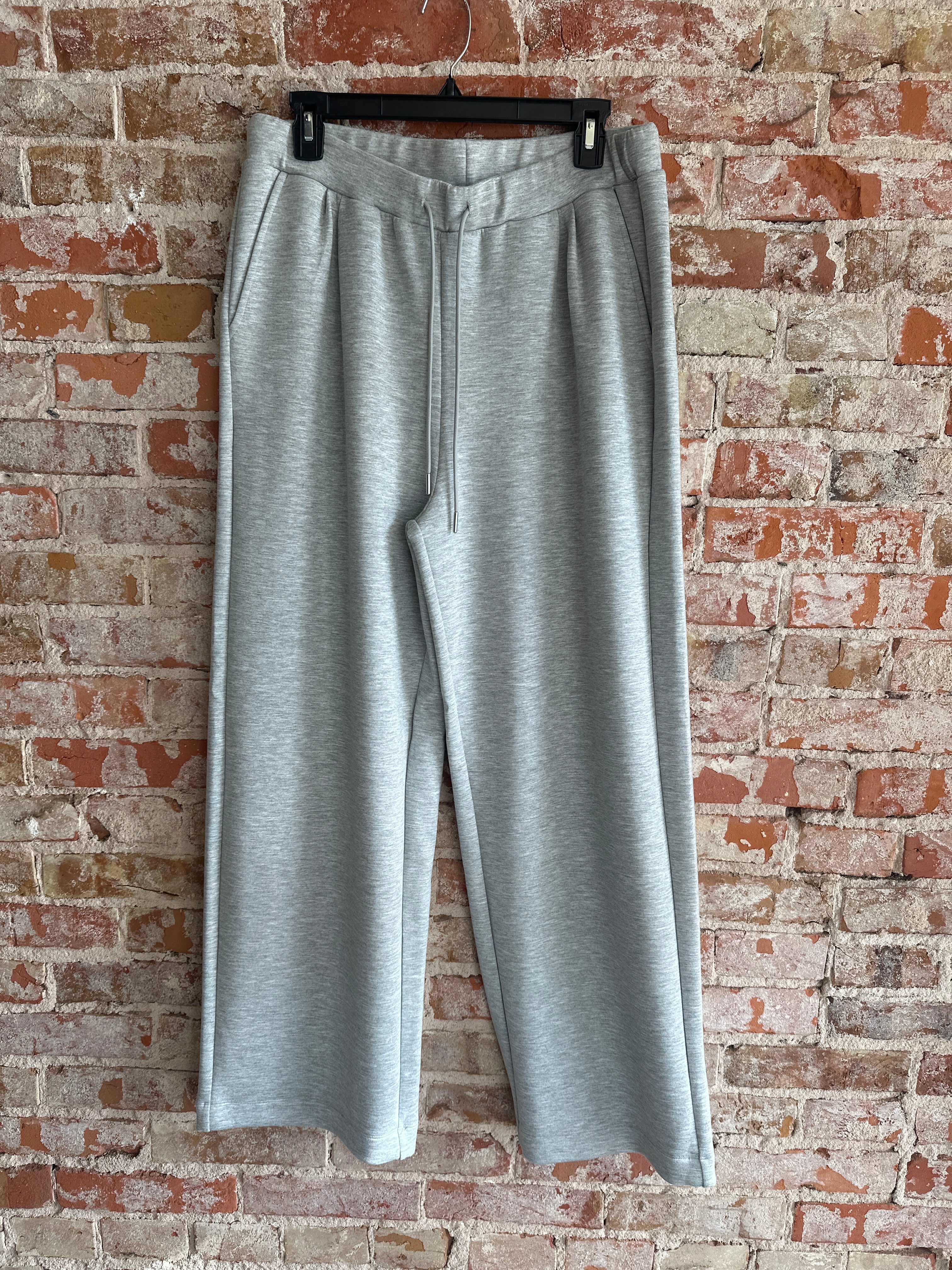 Yest Sweat pants