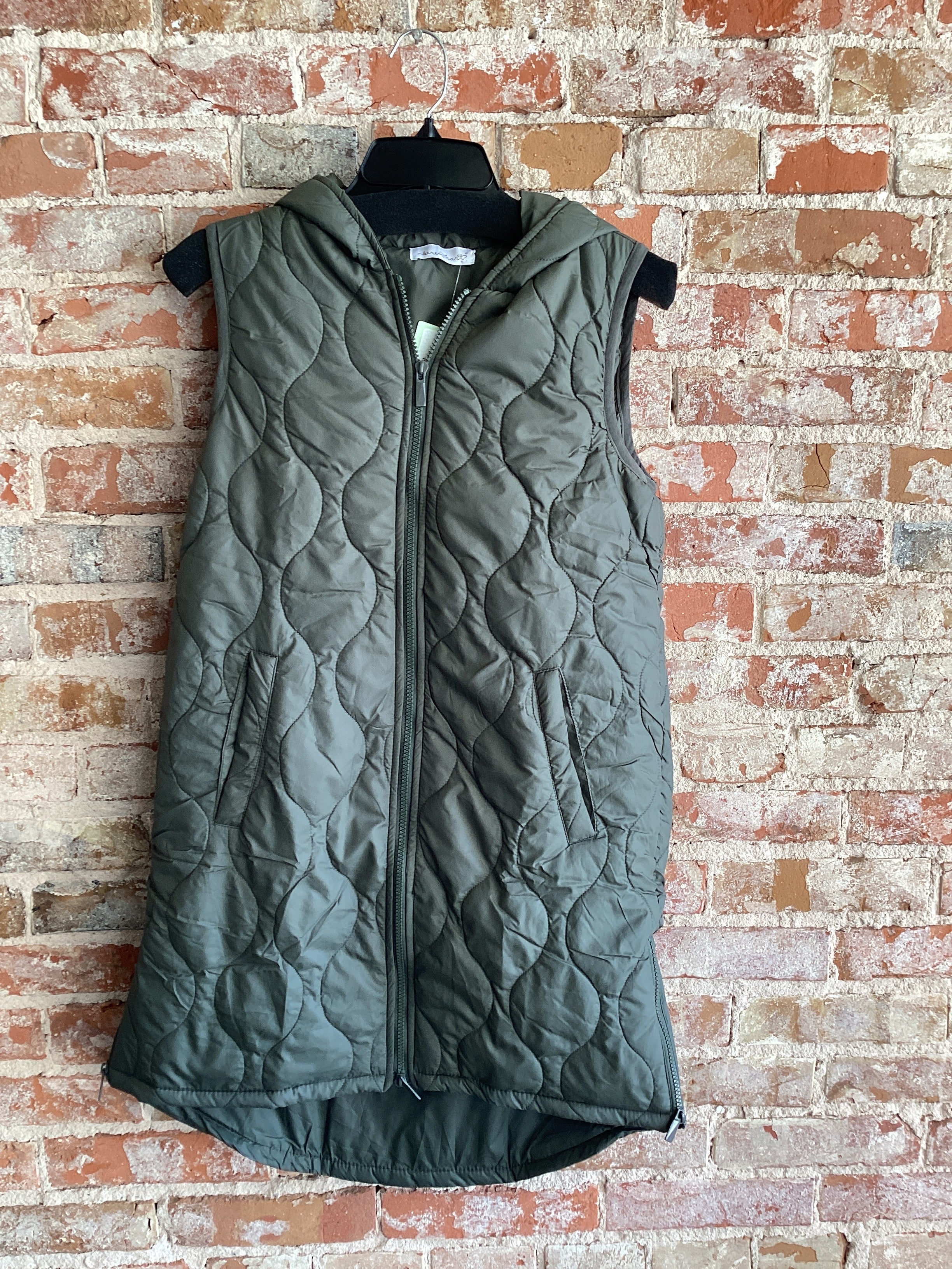 Keren Hart Bubble Vest