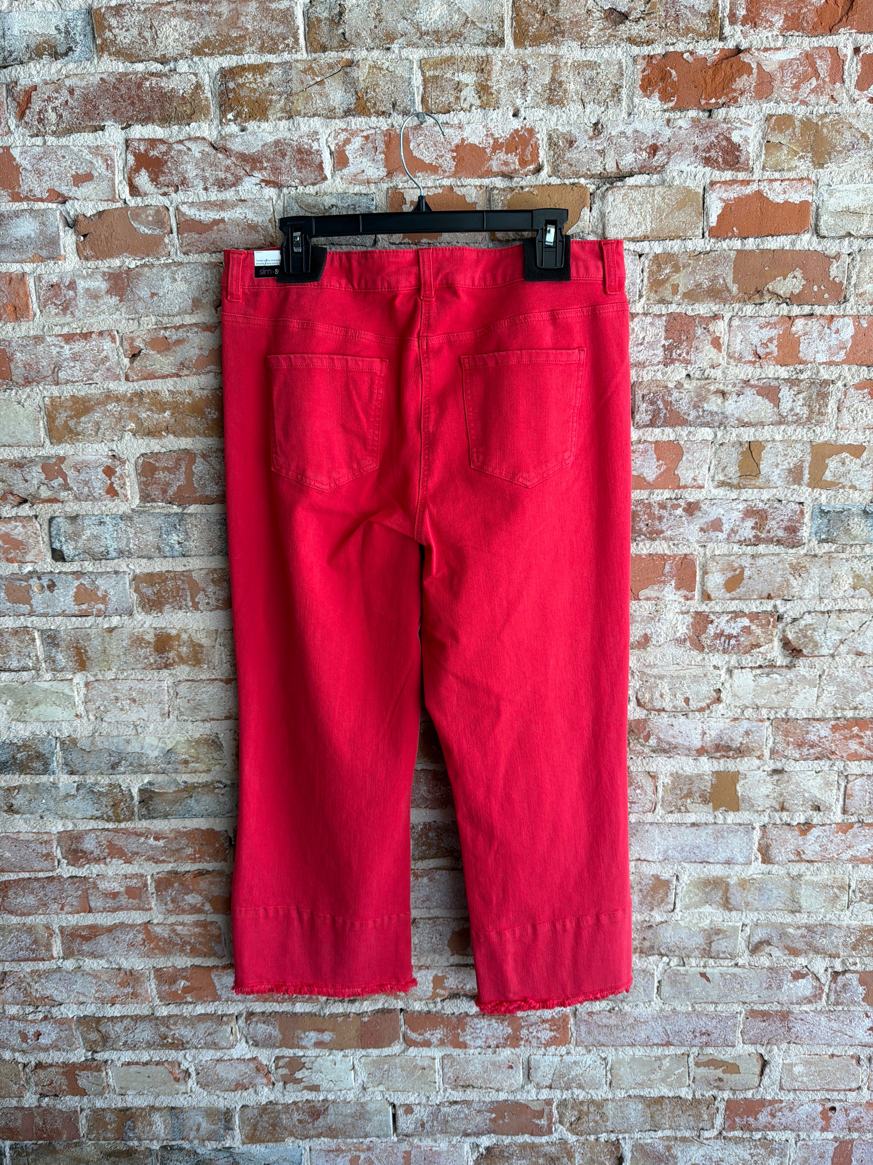 Multiples High-Low Hem Crop Pant