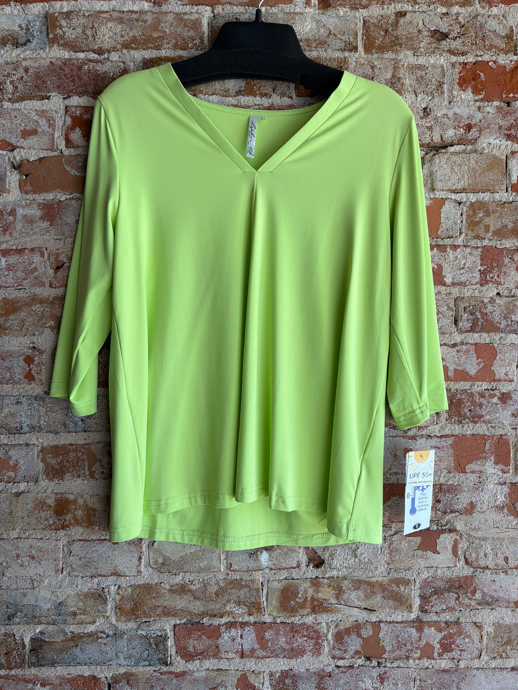 Lulu-B V-Neck Top