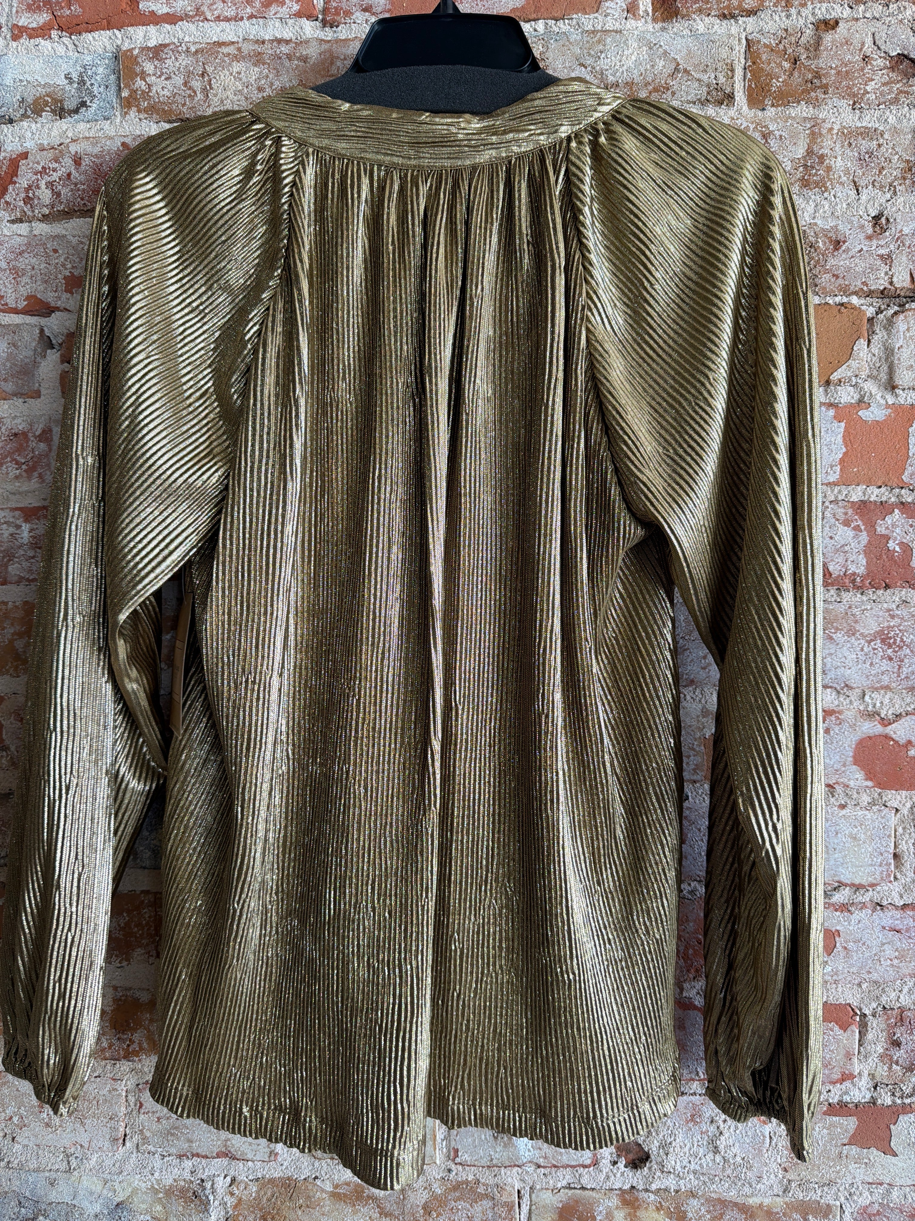 Tru Luxe Gold Top