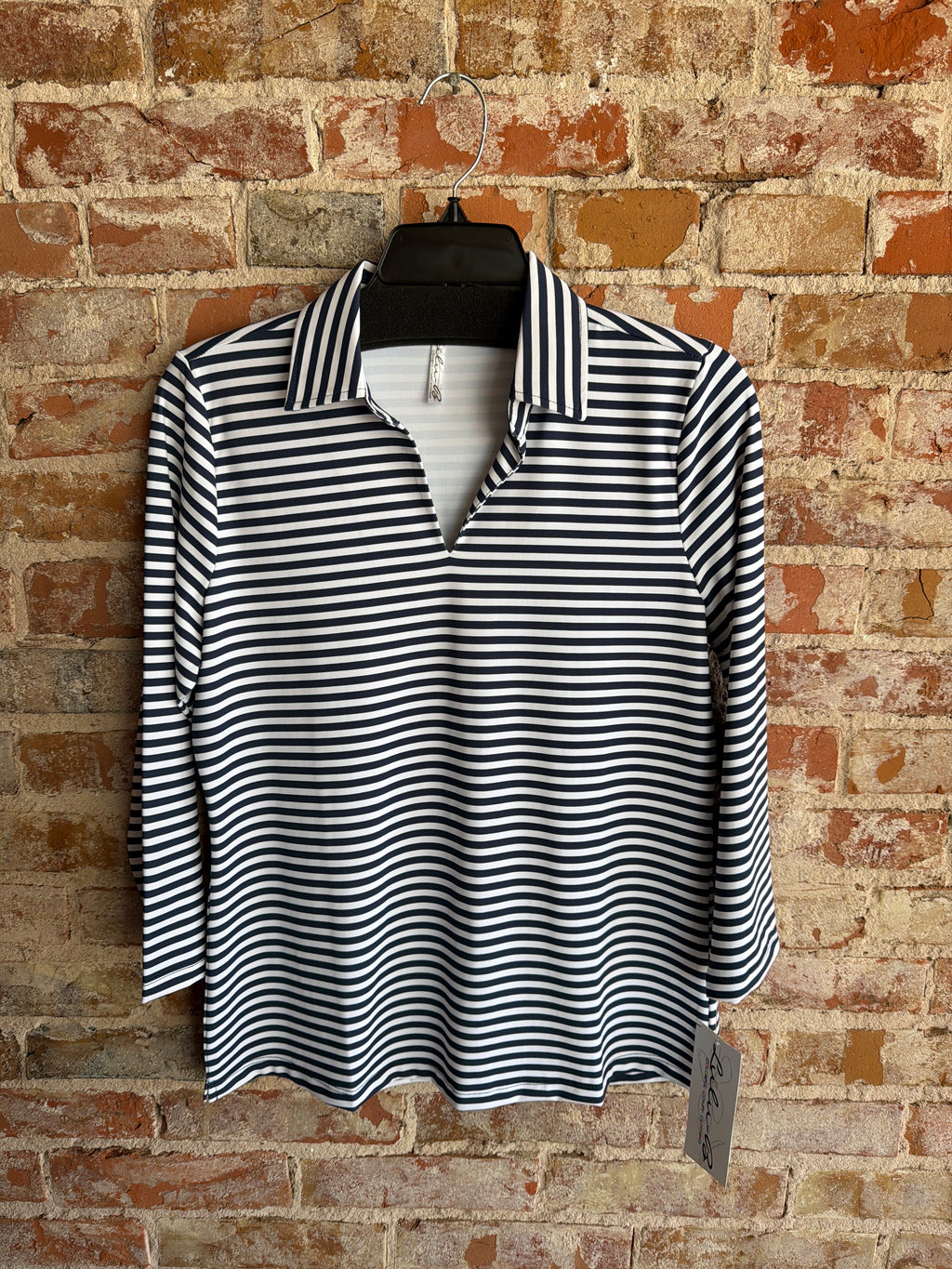 Lulu-B V-neck Stripe Top