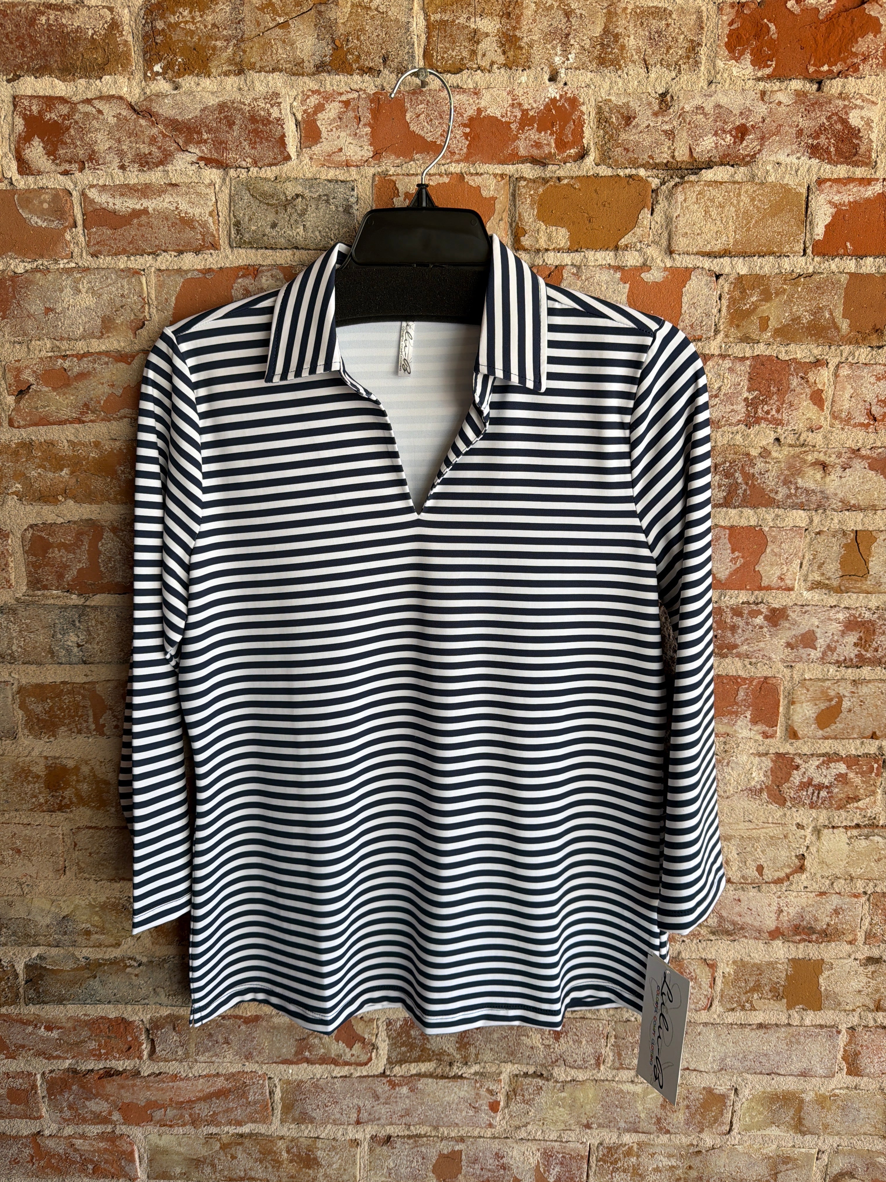 Lulu-B V-neck Stripe Top
