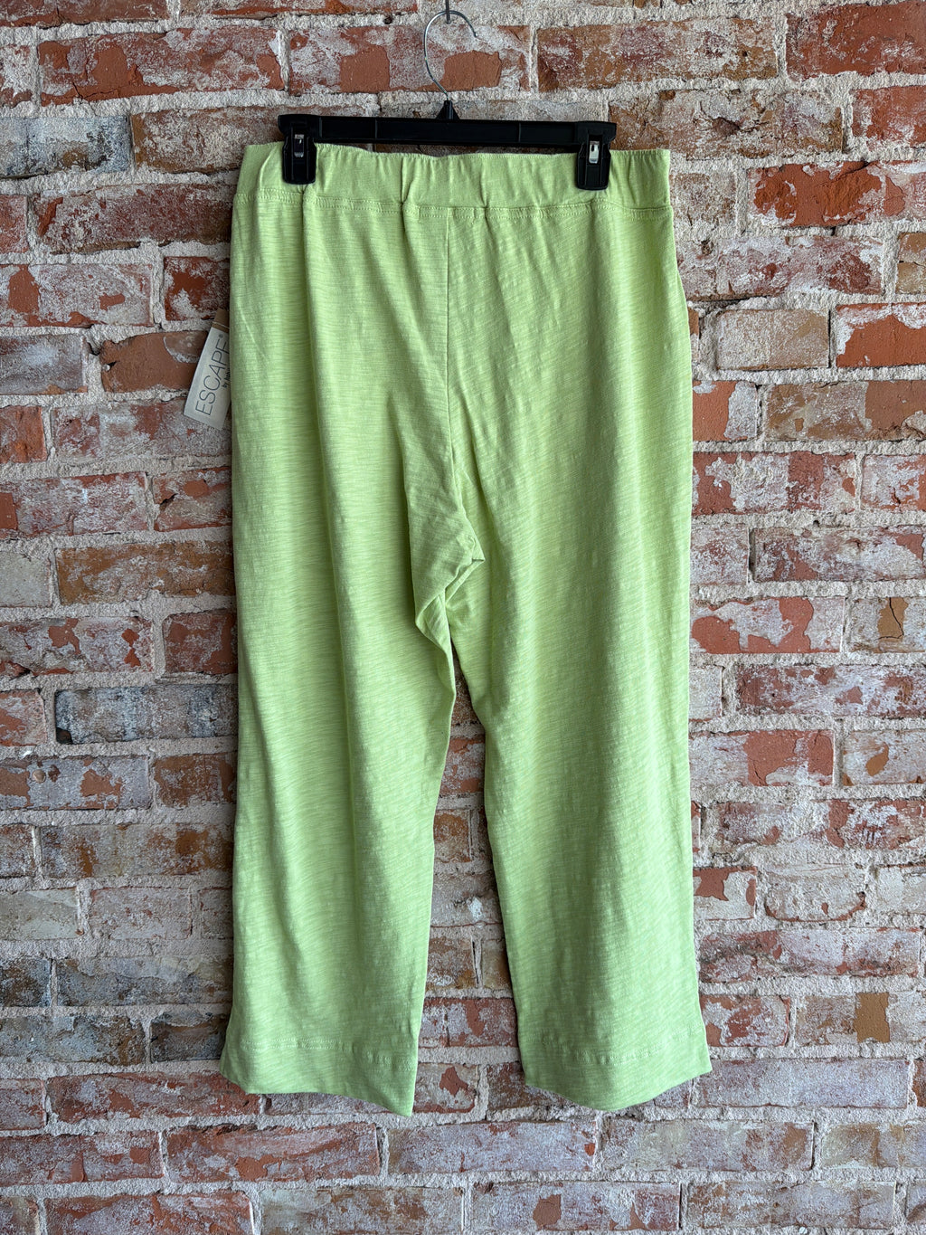 Escape Capri Pant
