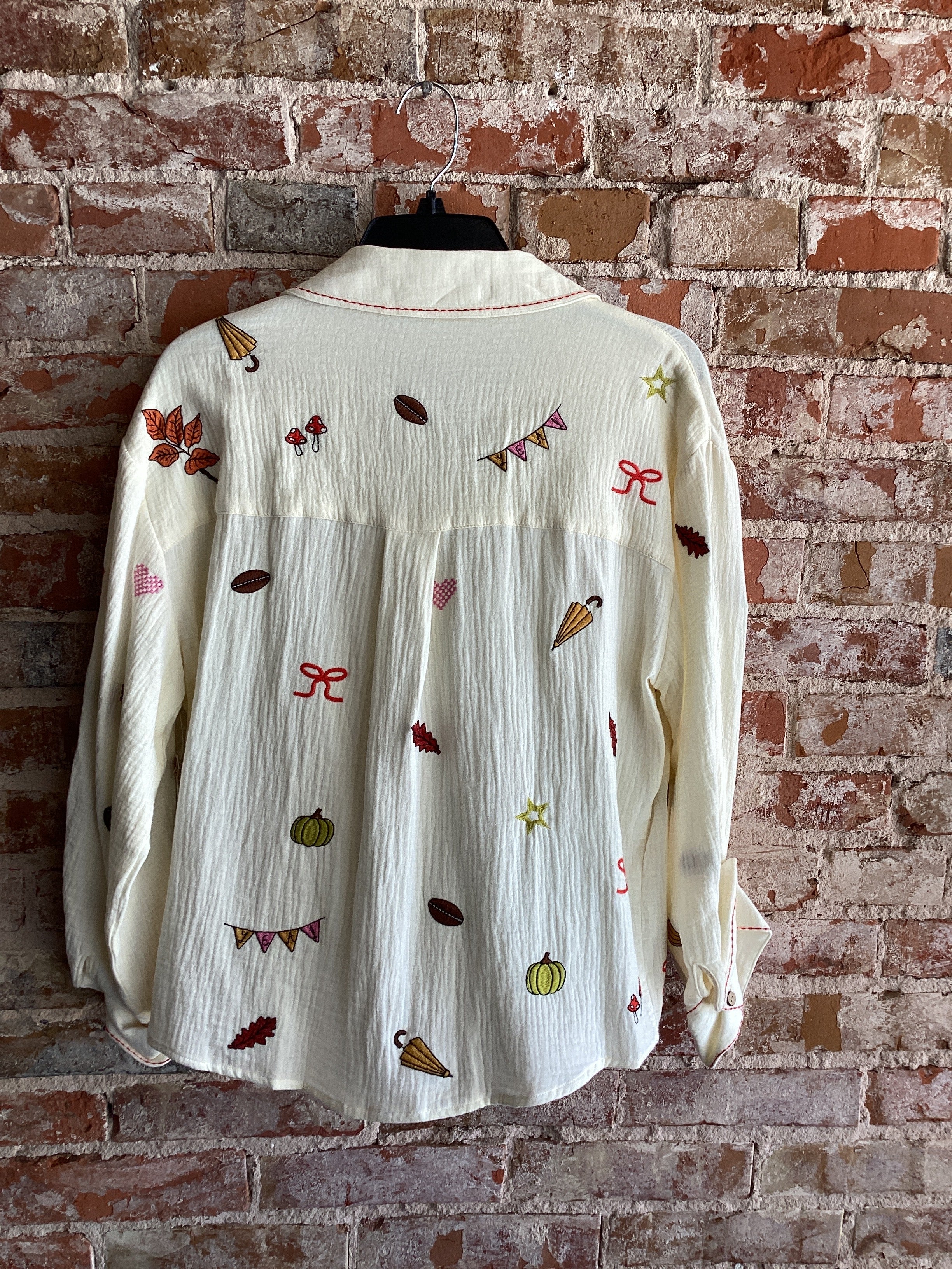 Tru Luxe Embroidered Button Up Shirt