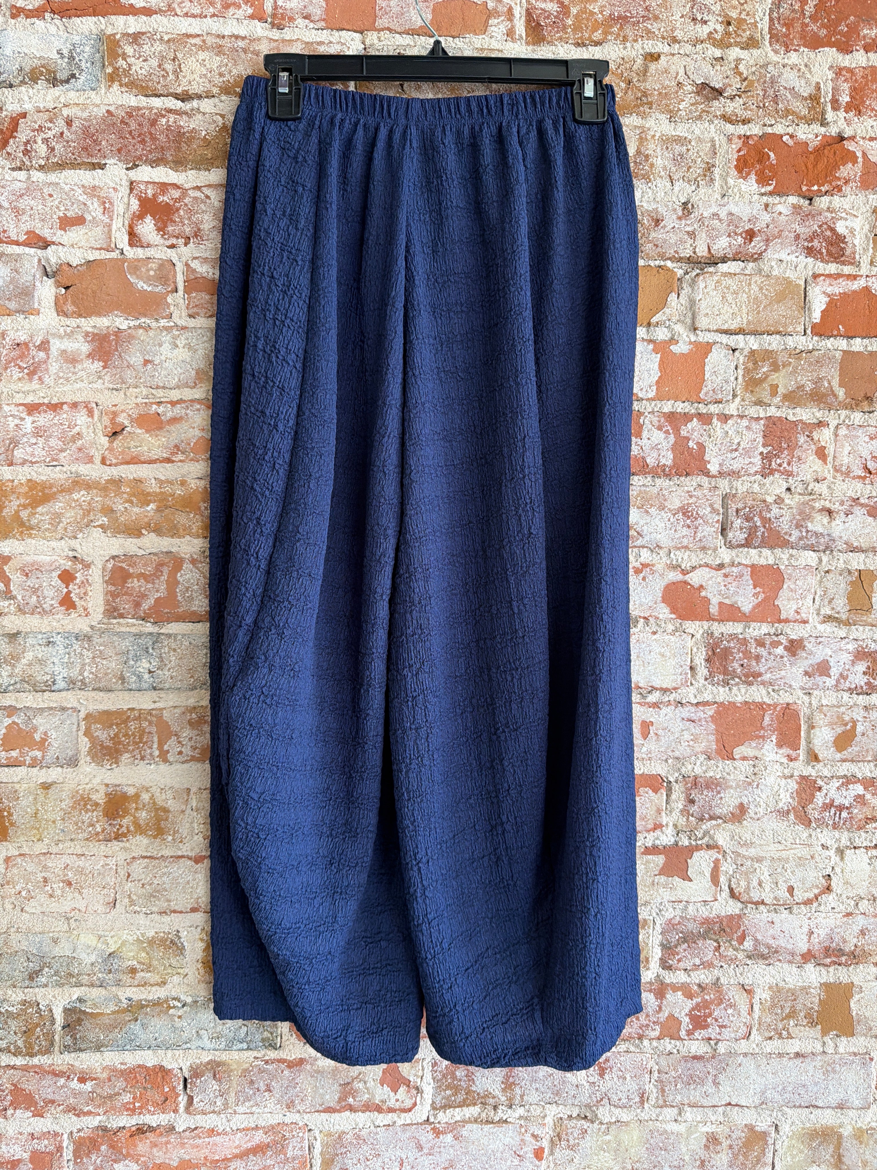 Inoah Navy Pant