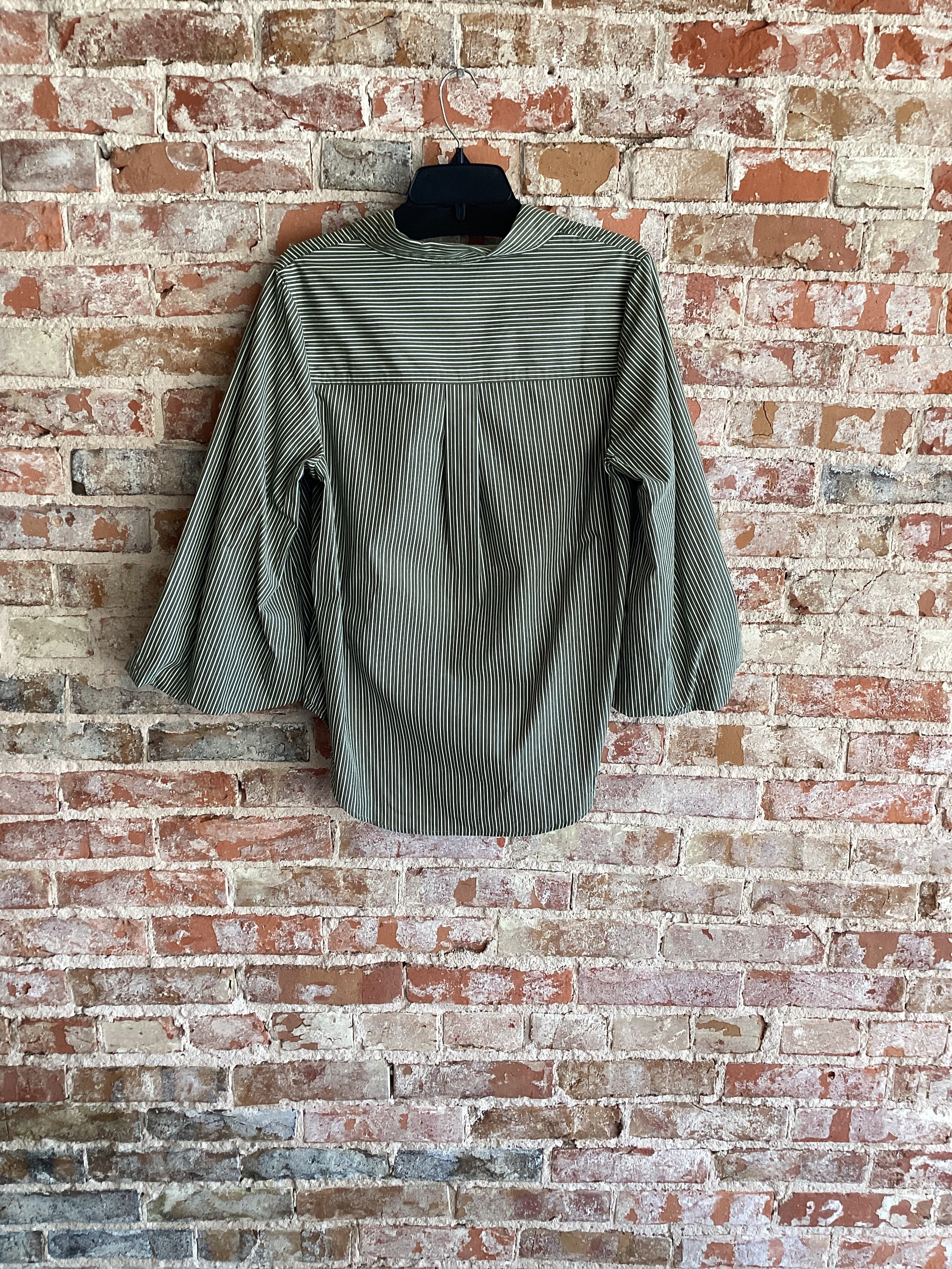 APNY olive button shirt