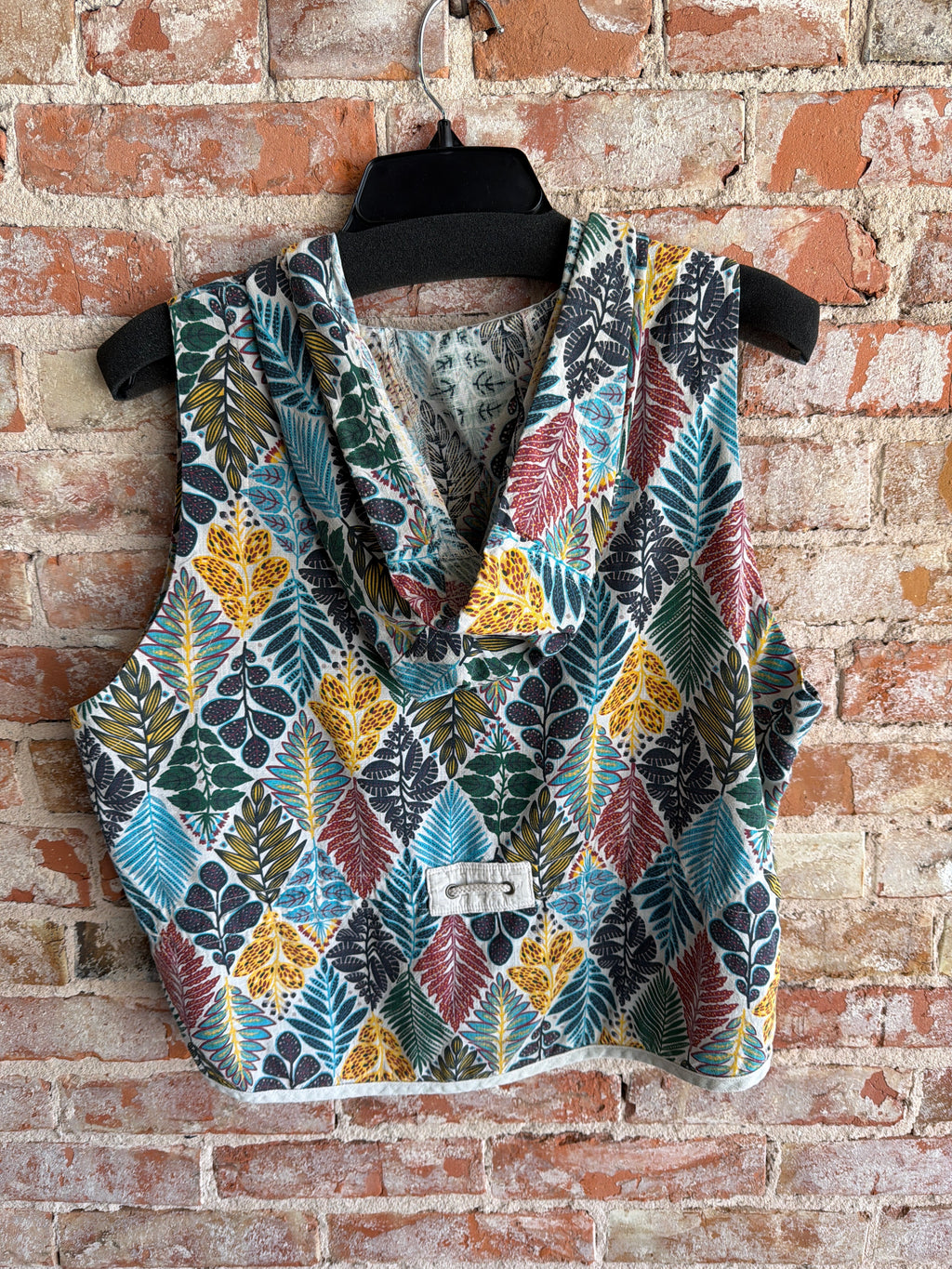 Inoah Hooded Vest