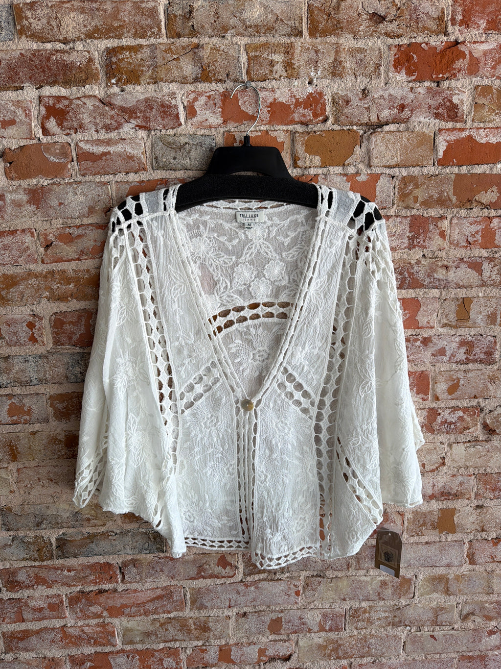 Tru Luxe Lace Kimono