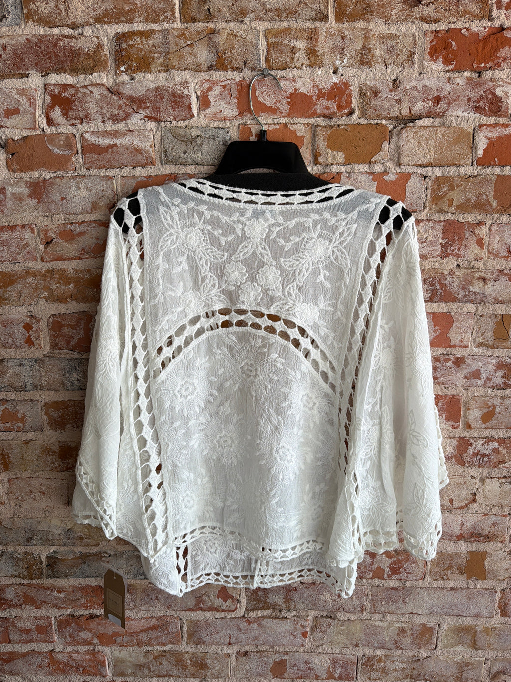 Tru Luxe Lace Kimono