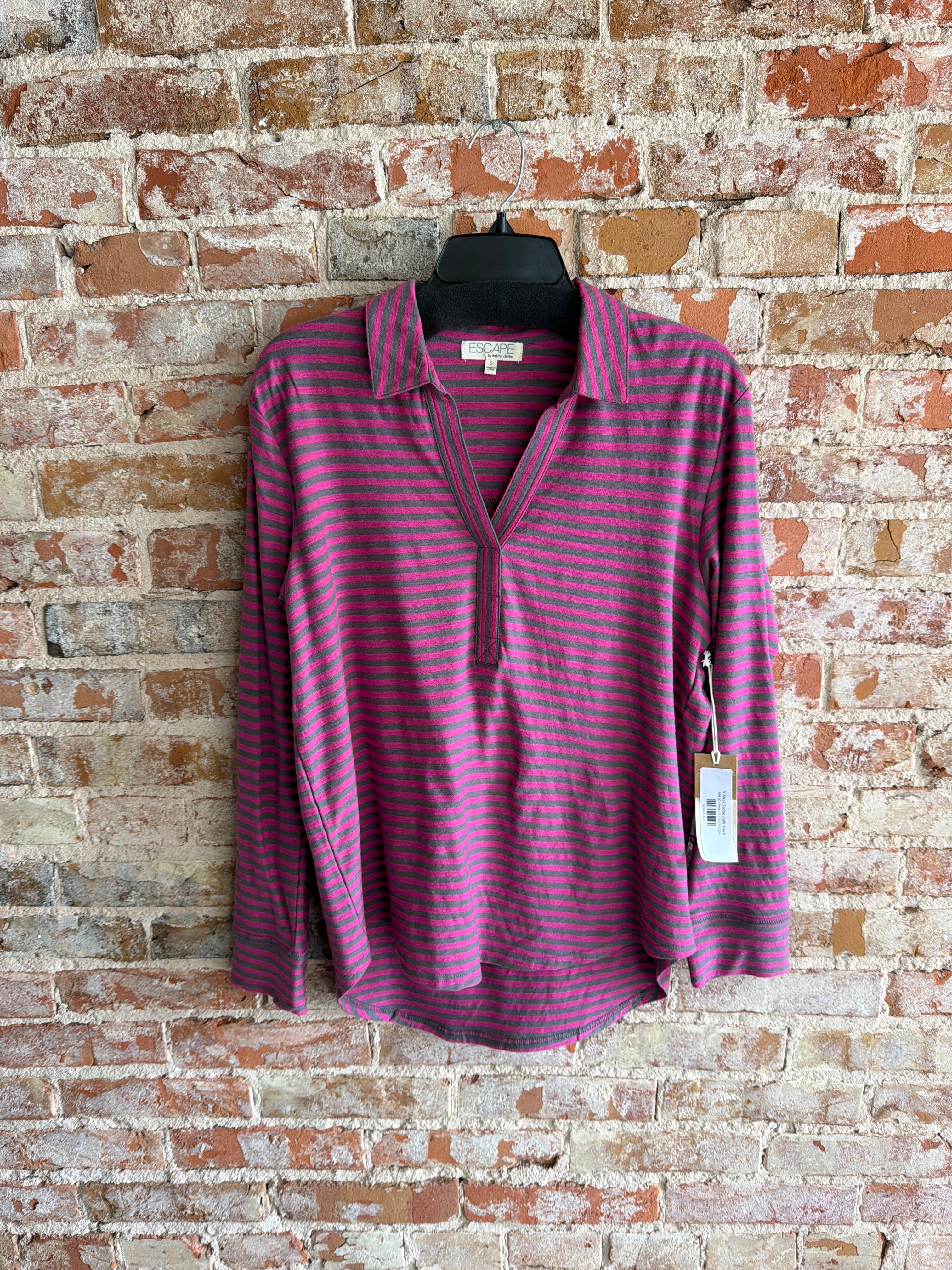 Escape V-Neck Stripe Split Neck