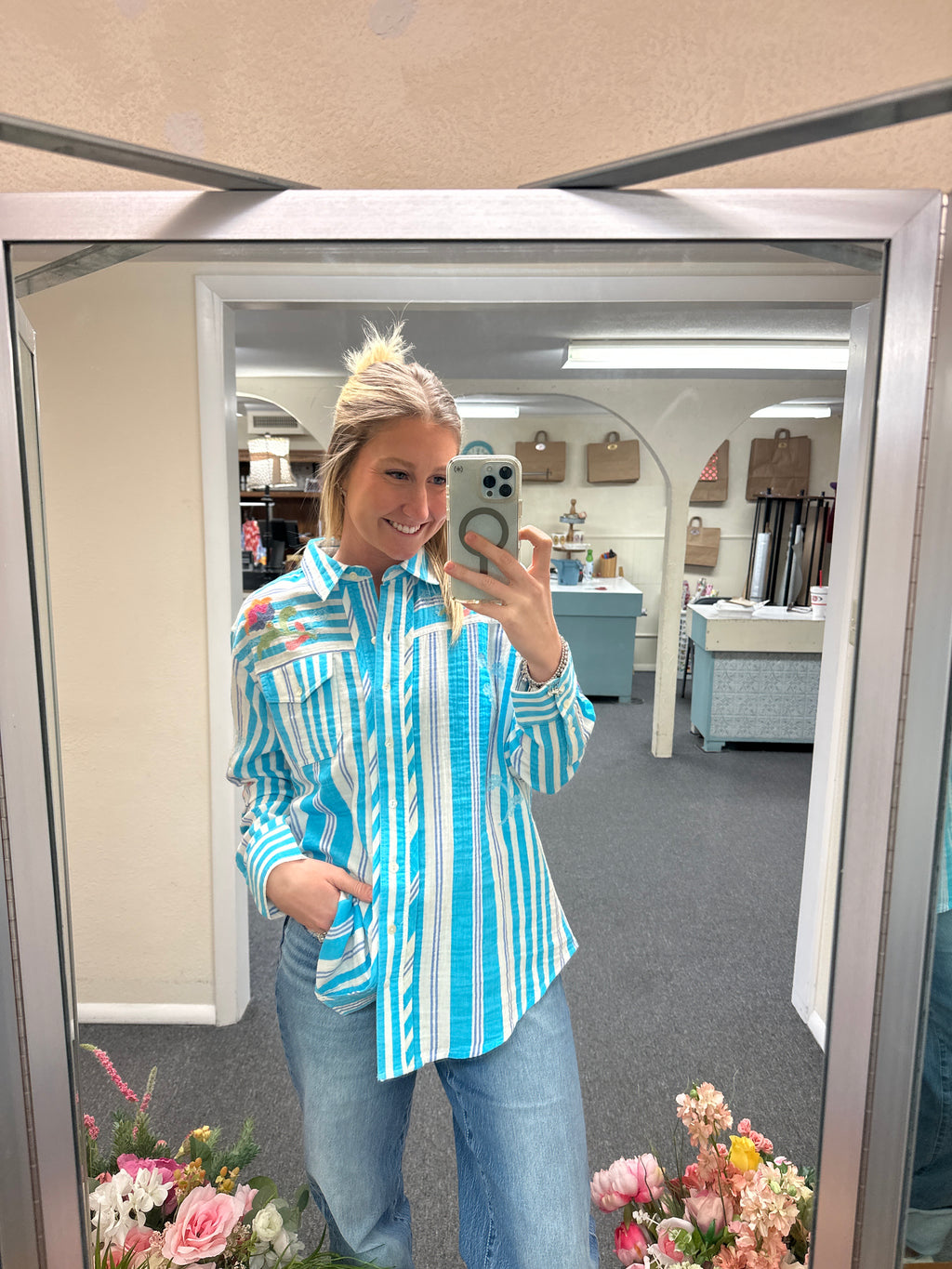 Tru Luxe Embroidered Button up Shirt