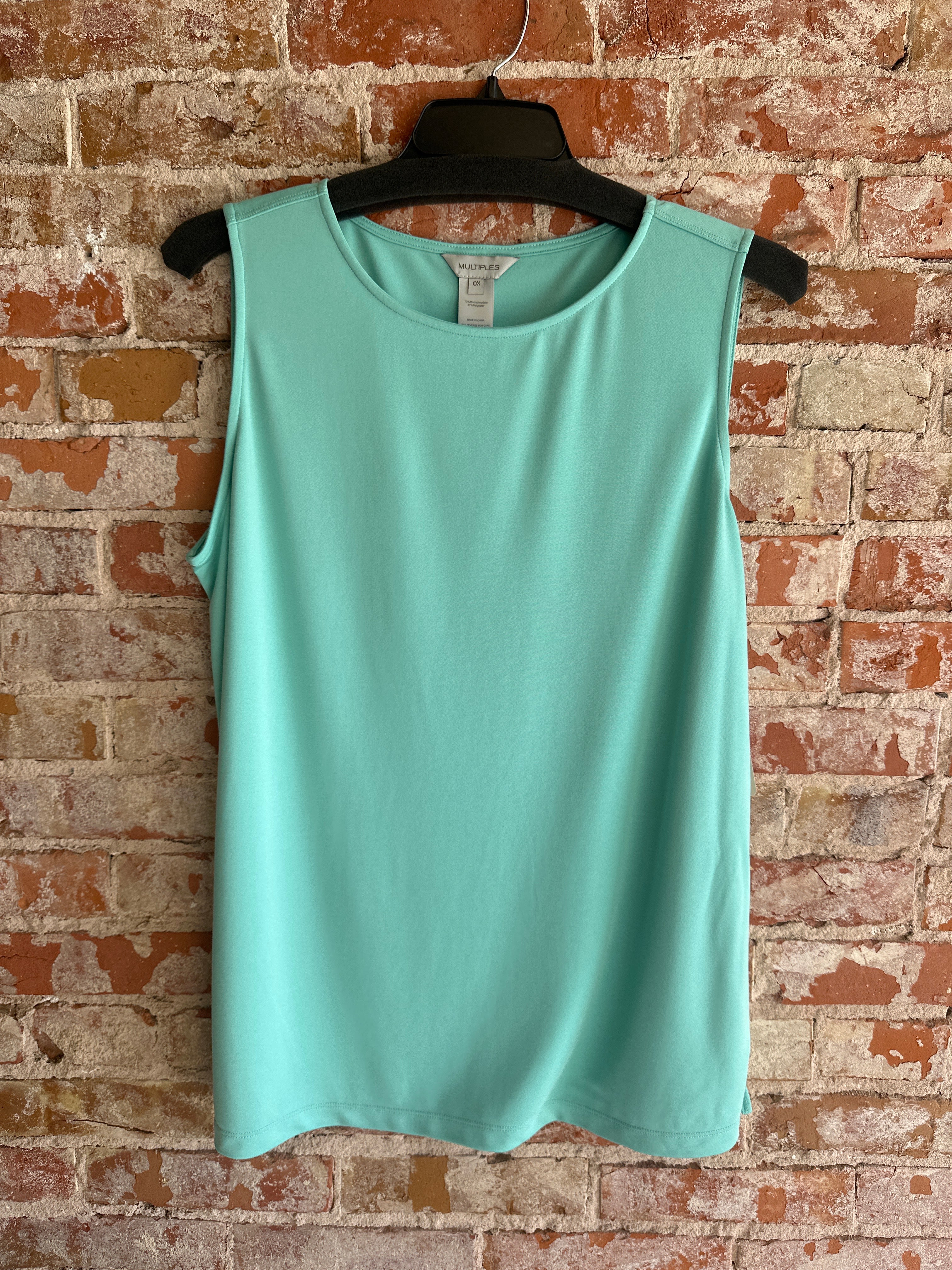 Multiples Plain Tanks