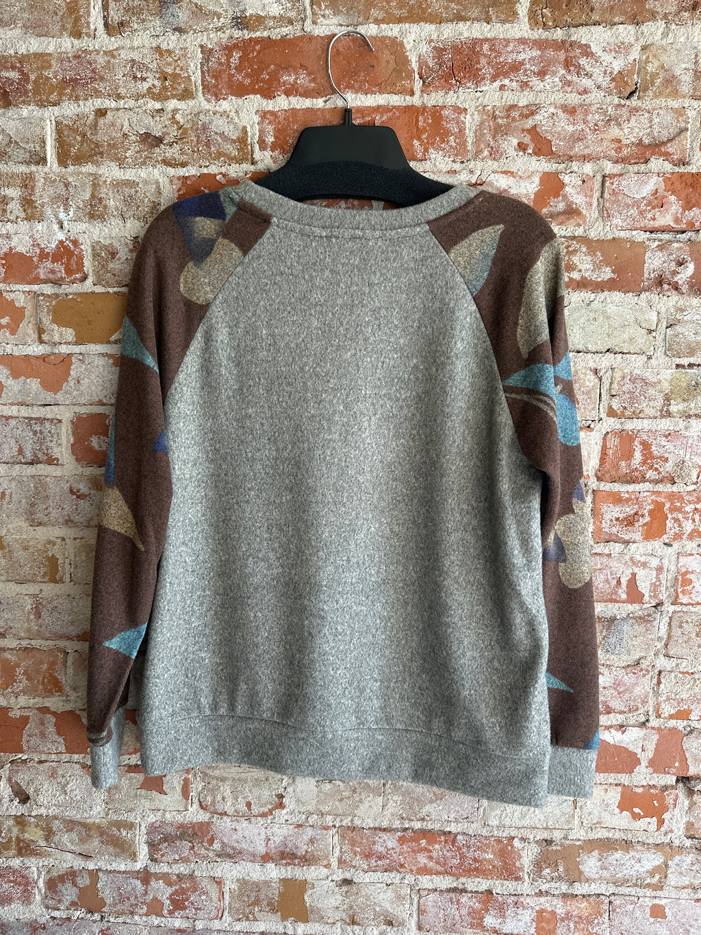 Keren Hart pattern sweater