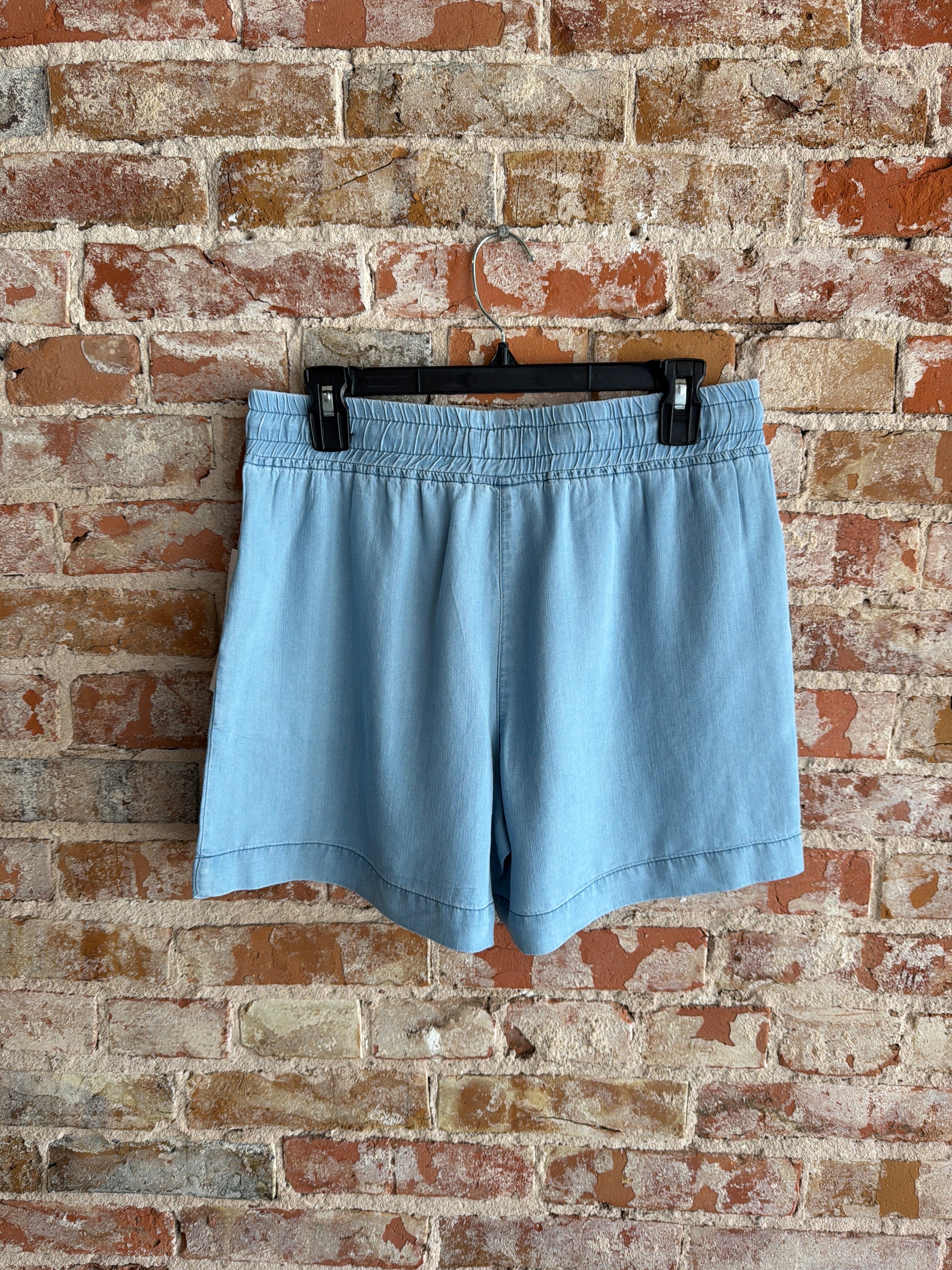 Lulu-B light weight denim shorts