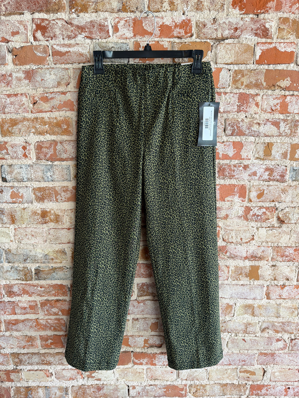 Multiples wide ankle green leopard pant