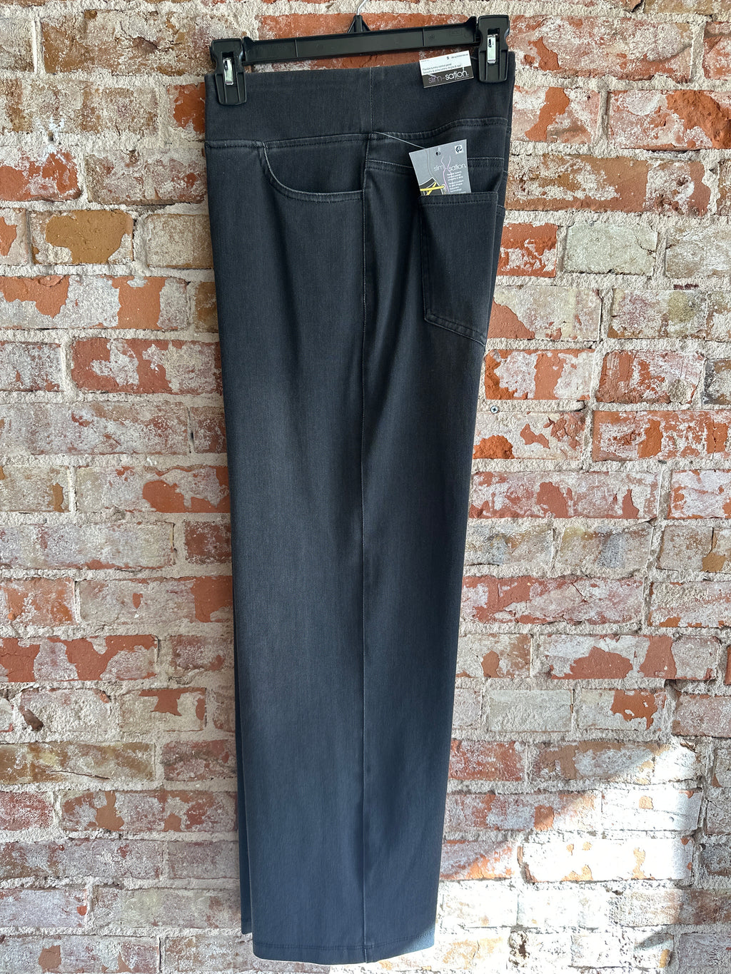 Slim-Sation Black slip on Jeans