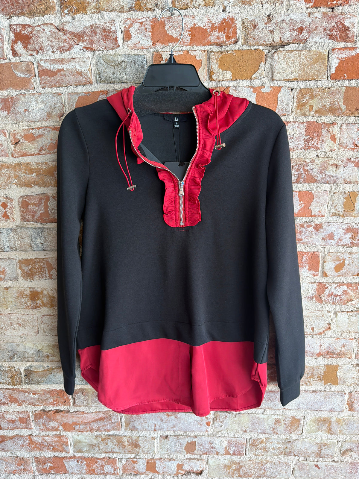 Joh. Kaylee Top with Hoodie