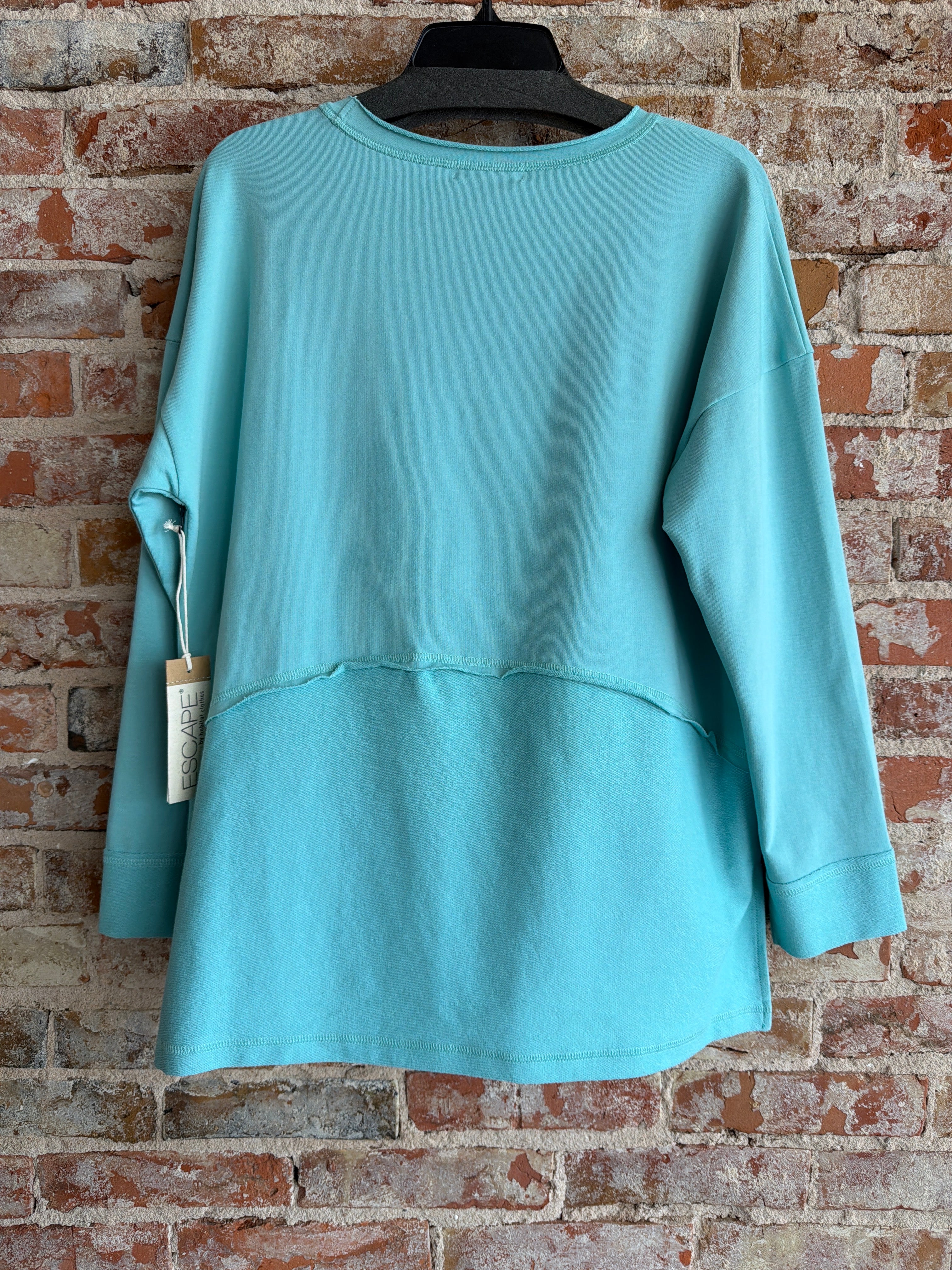 Habitat Weekend Top