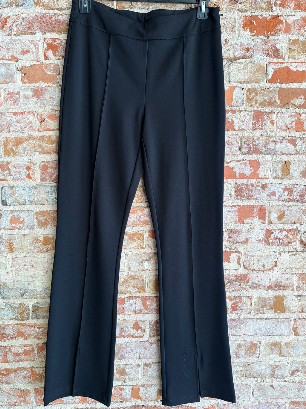 Carrè Noir Flare Pant
