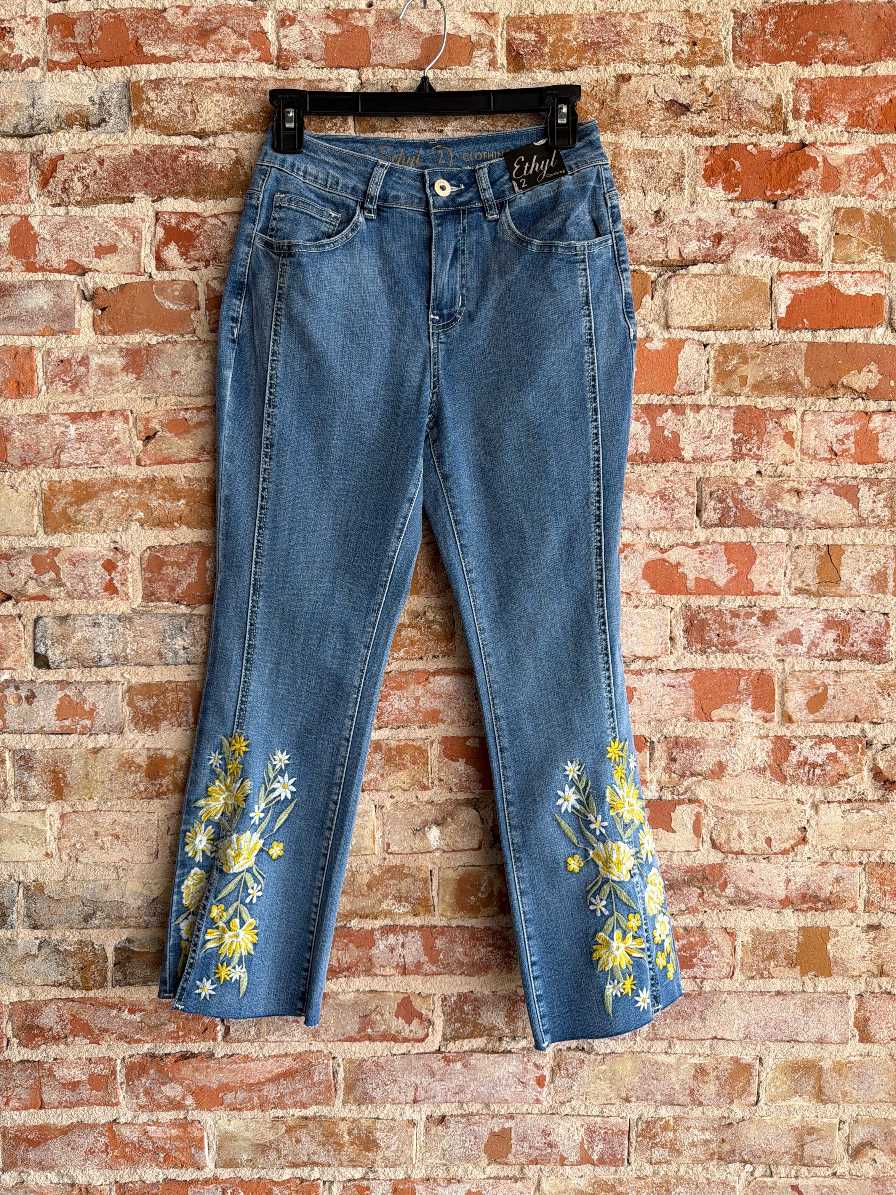 Ethyl Capri Embroidered Jean
