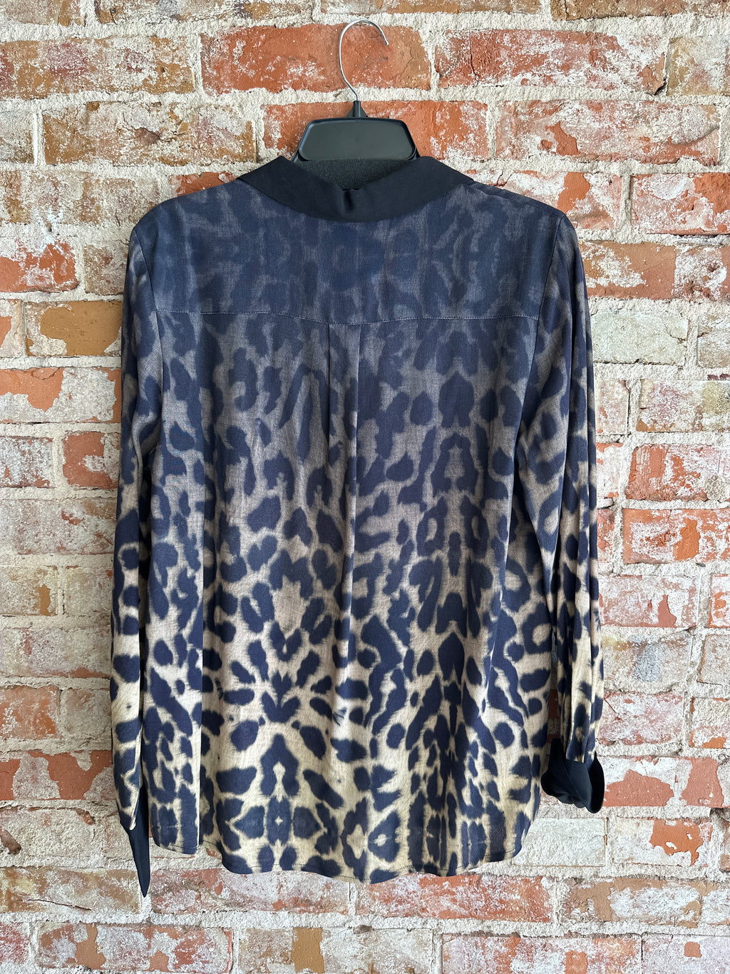 Carré Noir Midnight cheetah Top