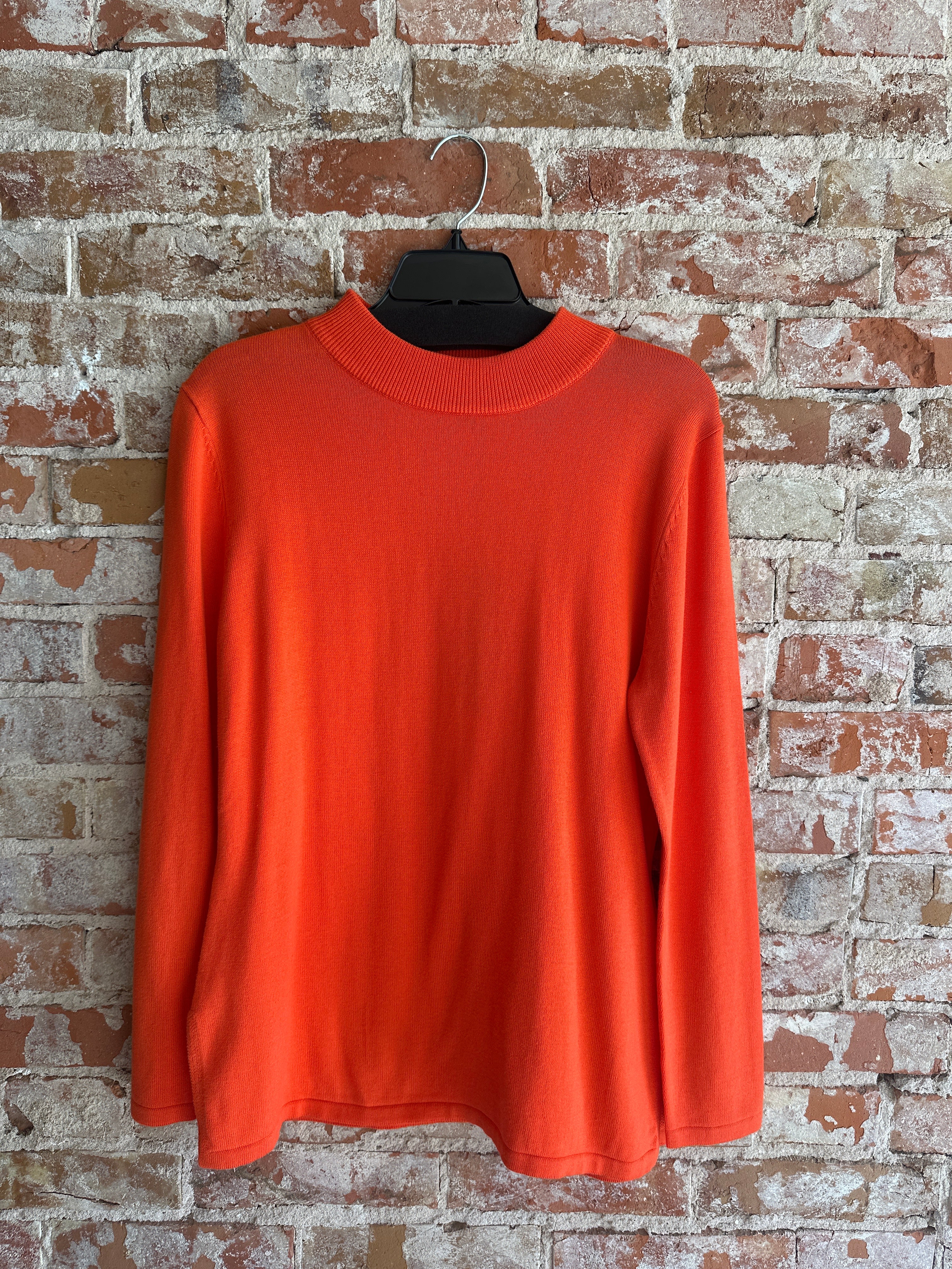Ravel Plain top