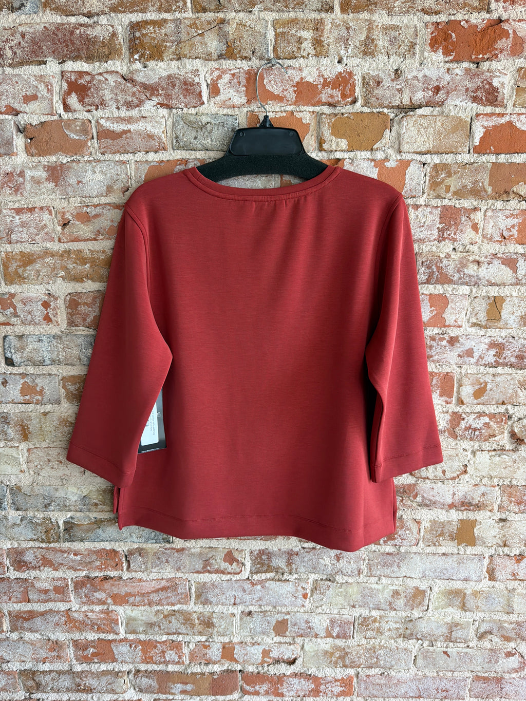 Multiples 3/4 sleeve hi-lo soft top