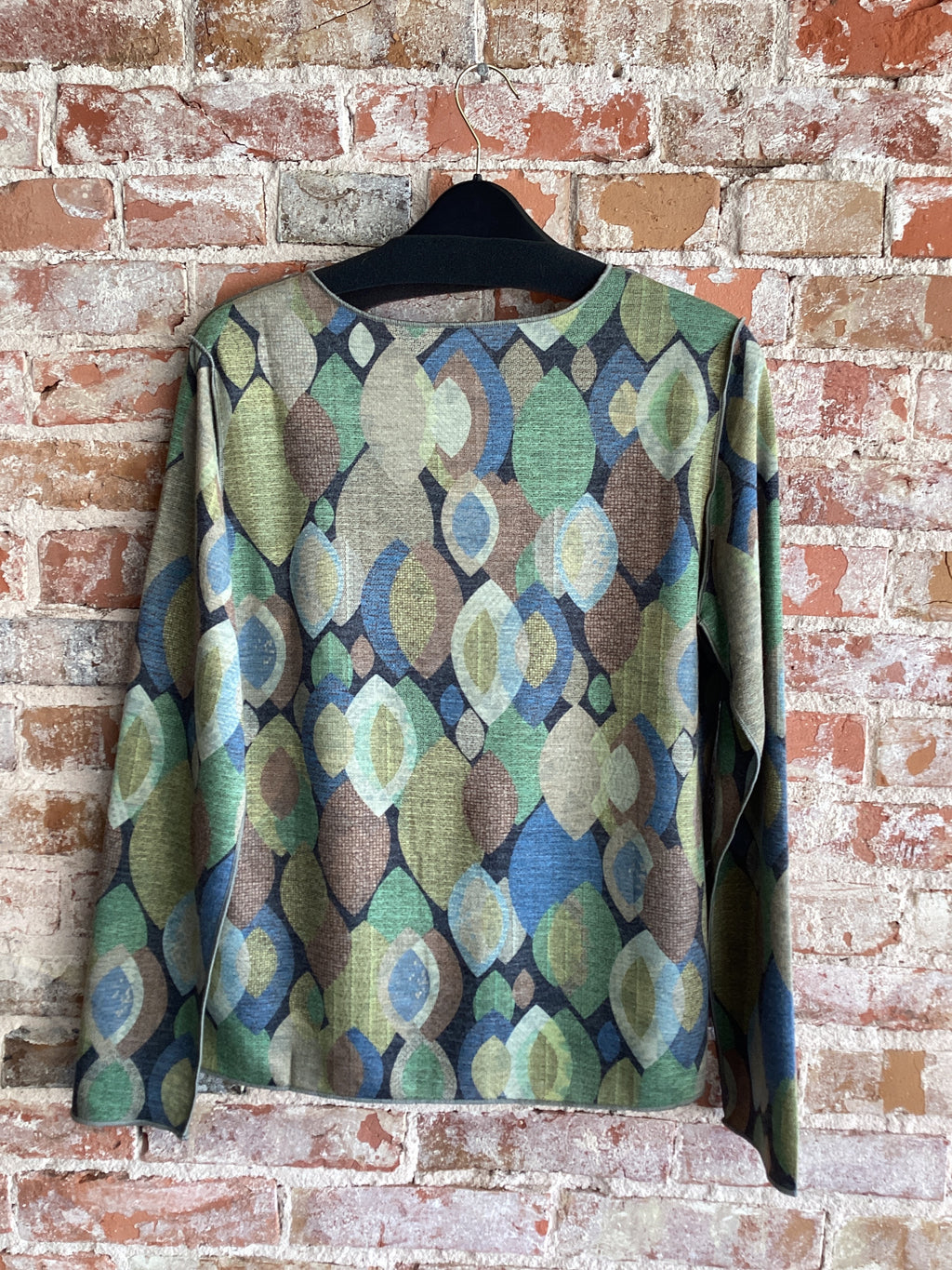 Trisha Tyler Leaf Print Reversible V-Neck