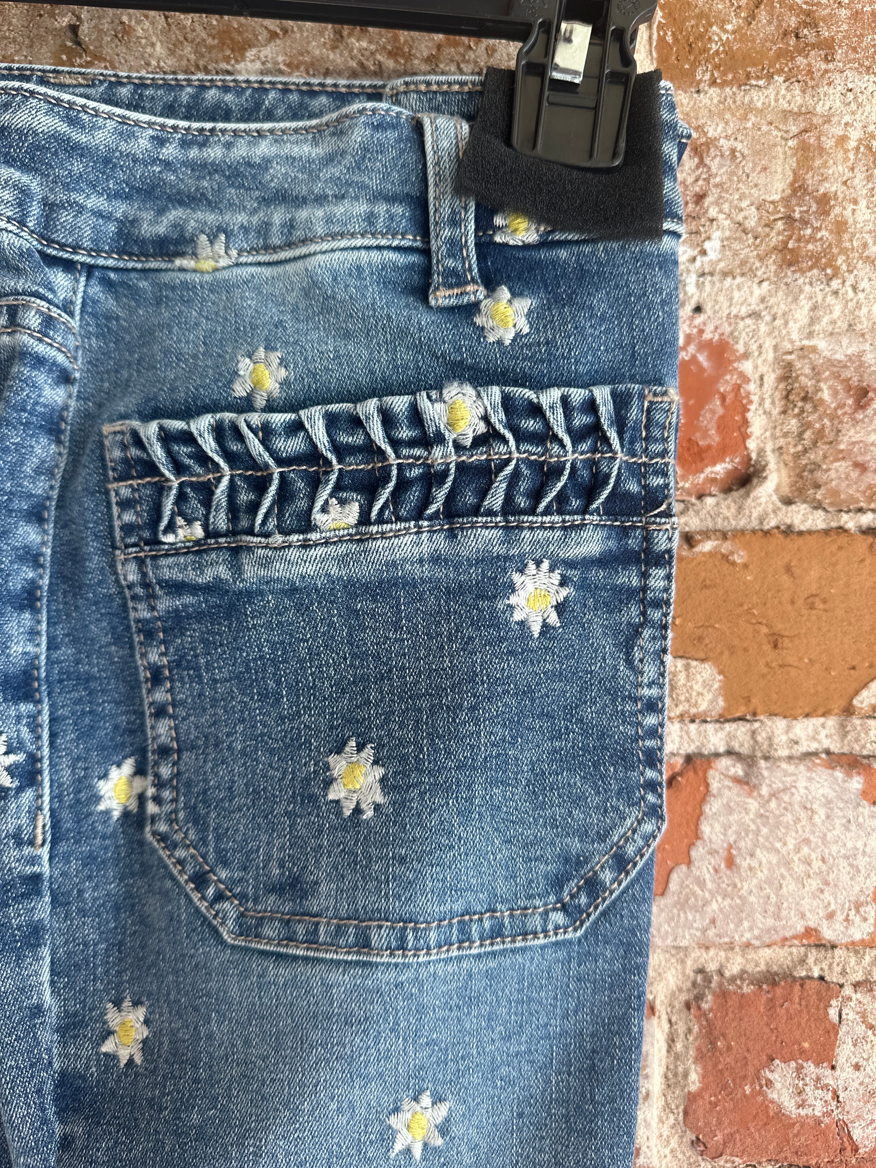 Tru Luxe Daisy Embroidered Crop Jeans