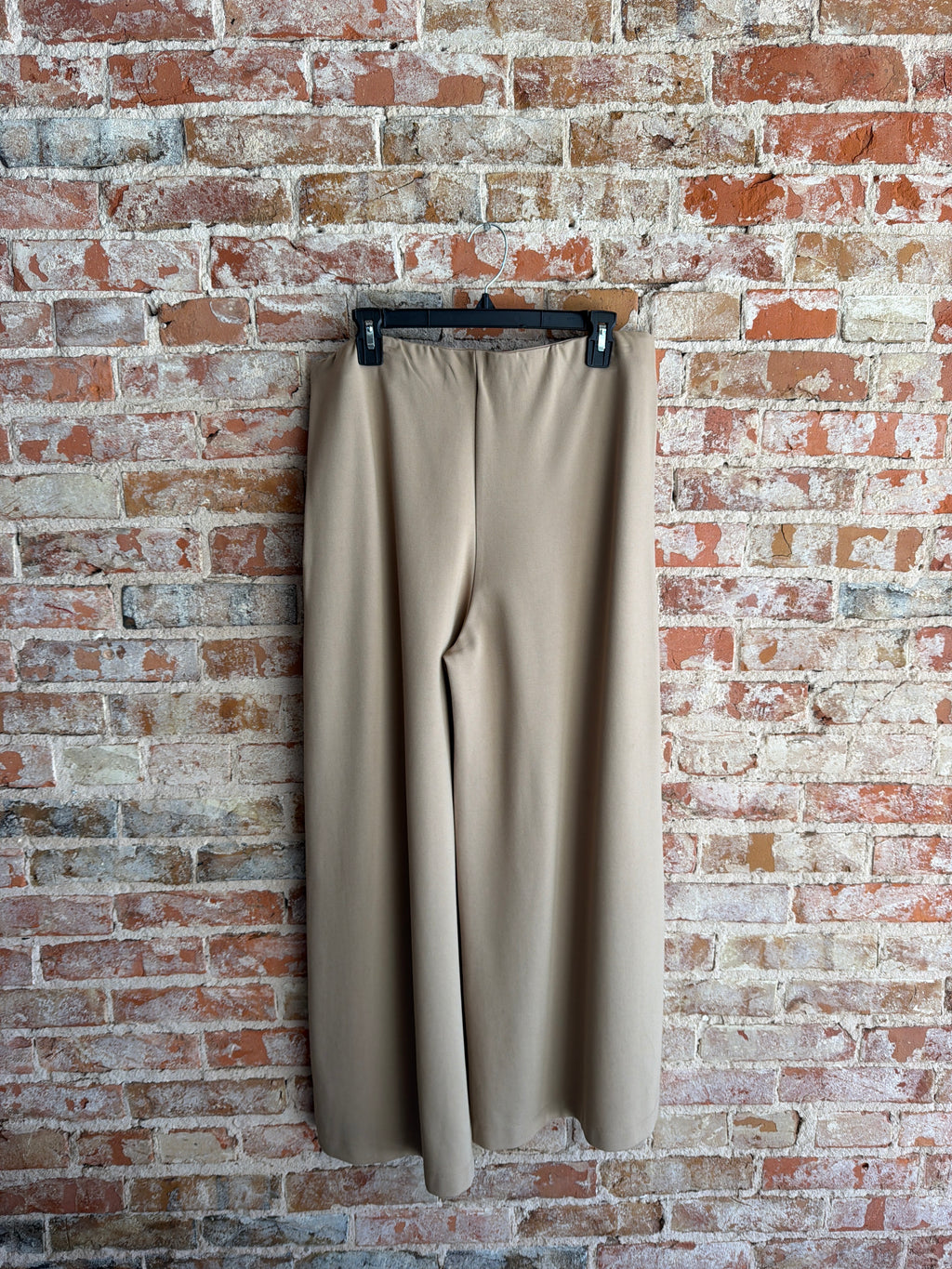 Karen Heart Pullover Leg Pant