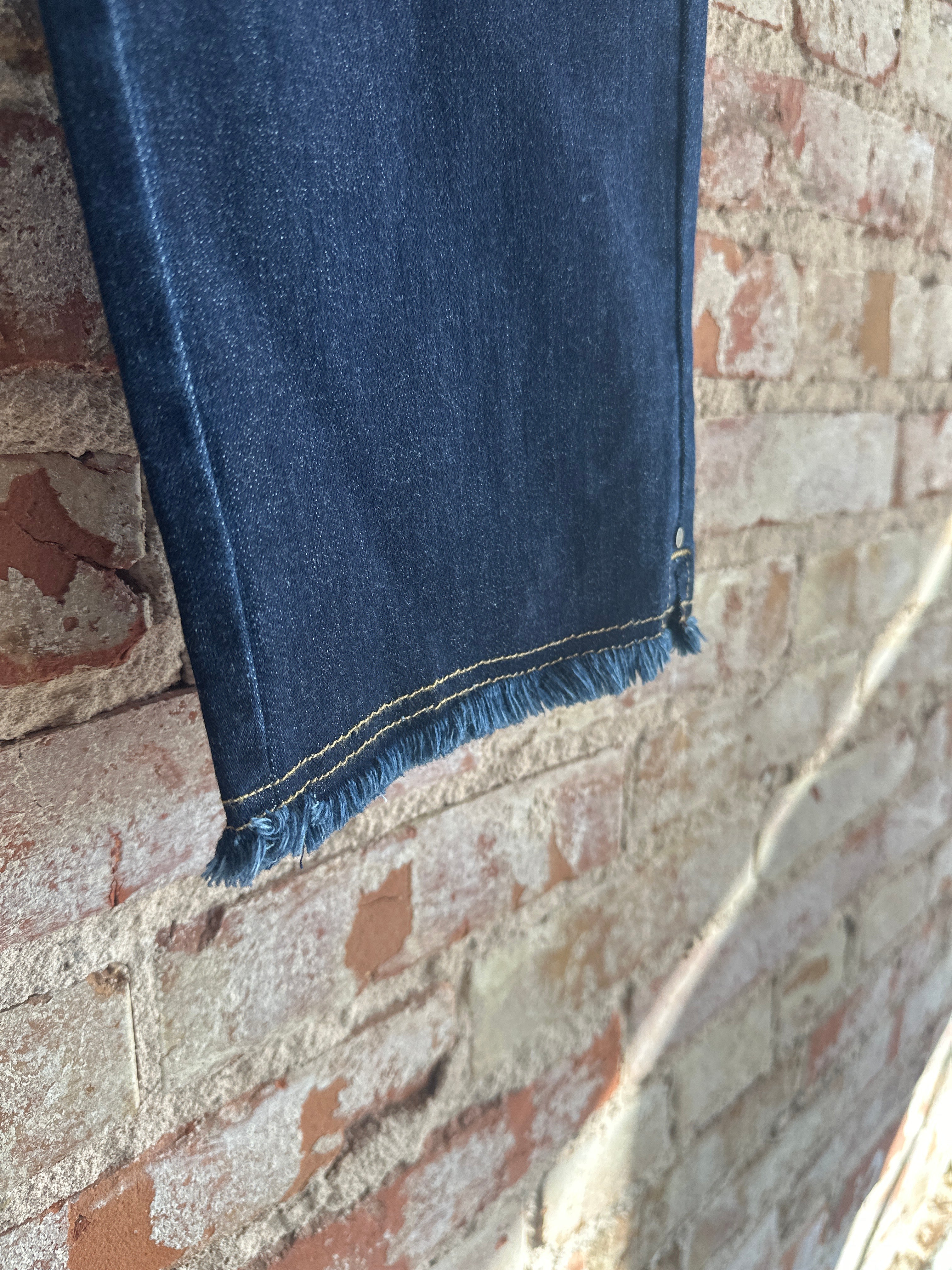 Slim-Sation Fringe Ankle Pant